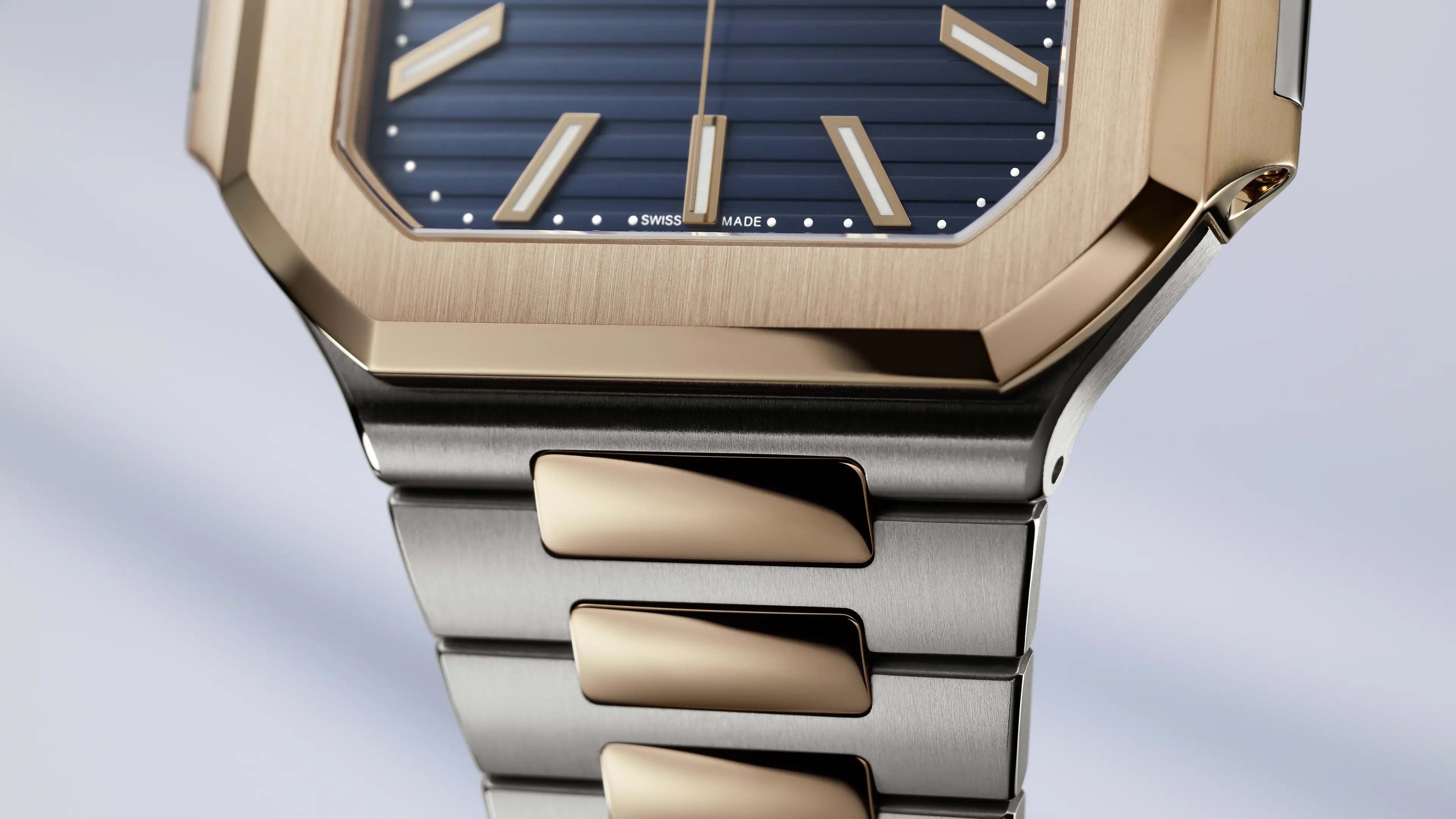 PP_5821_1AR_001_DET_BRACELET_CASE_01