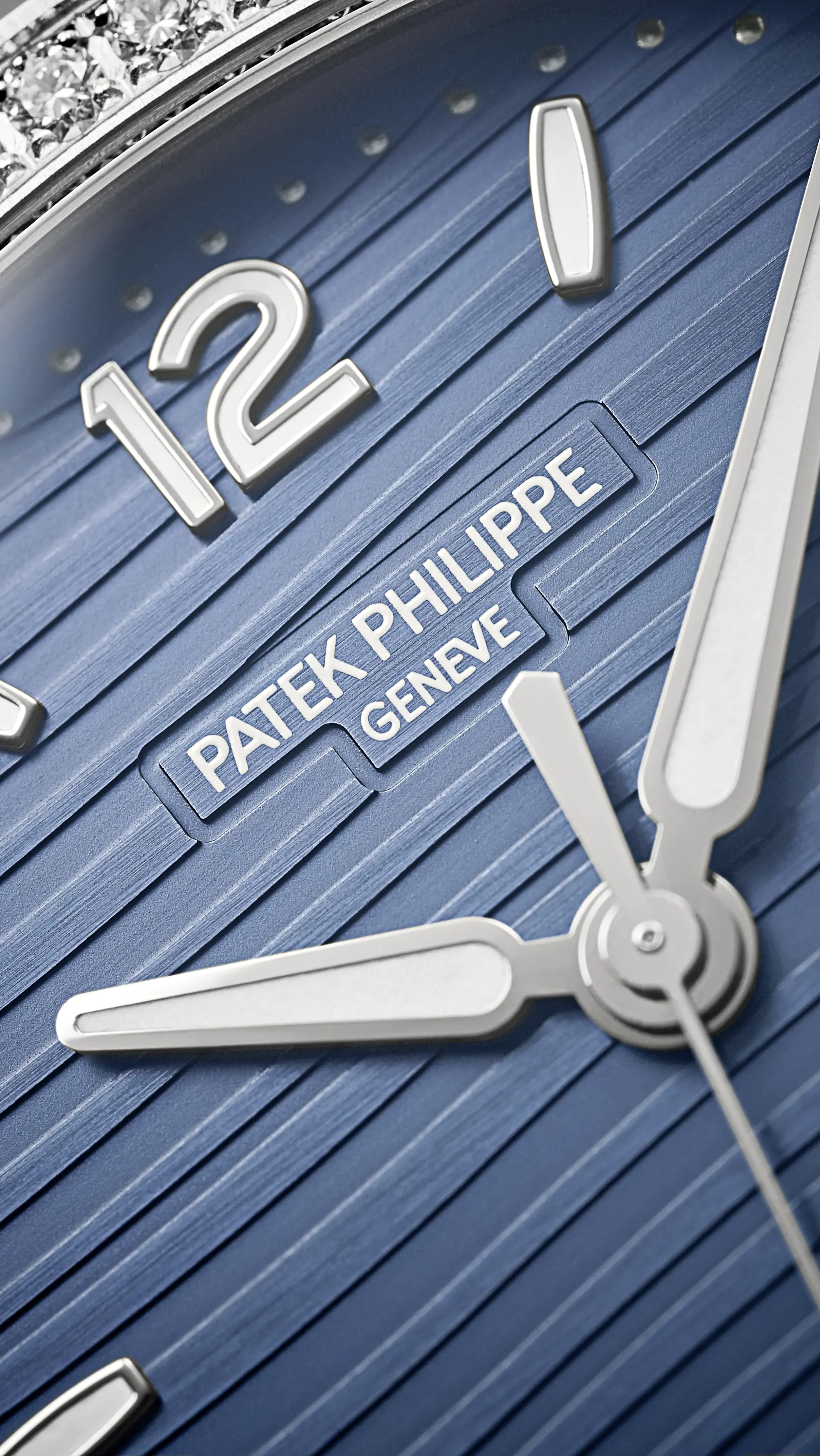 PP_7118_1200A_001_DET_CASE_DIAL_01