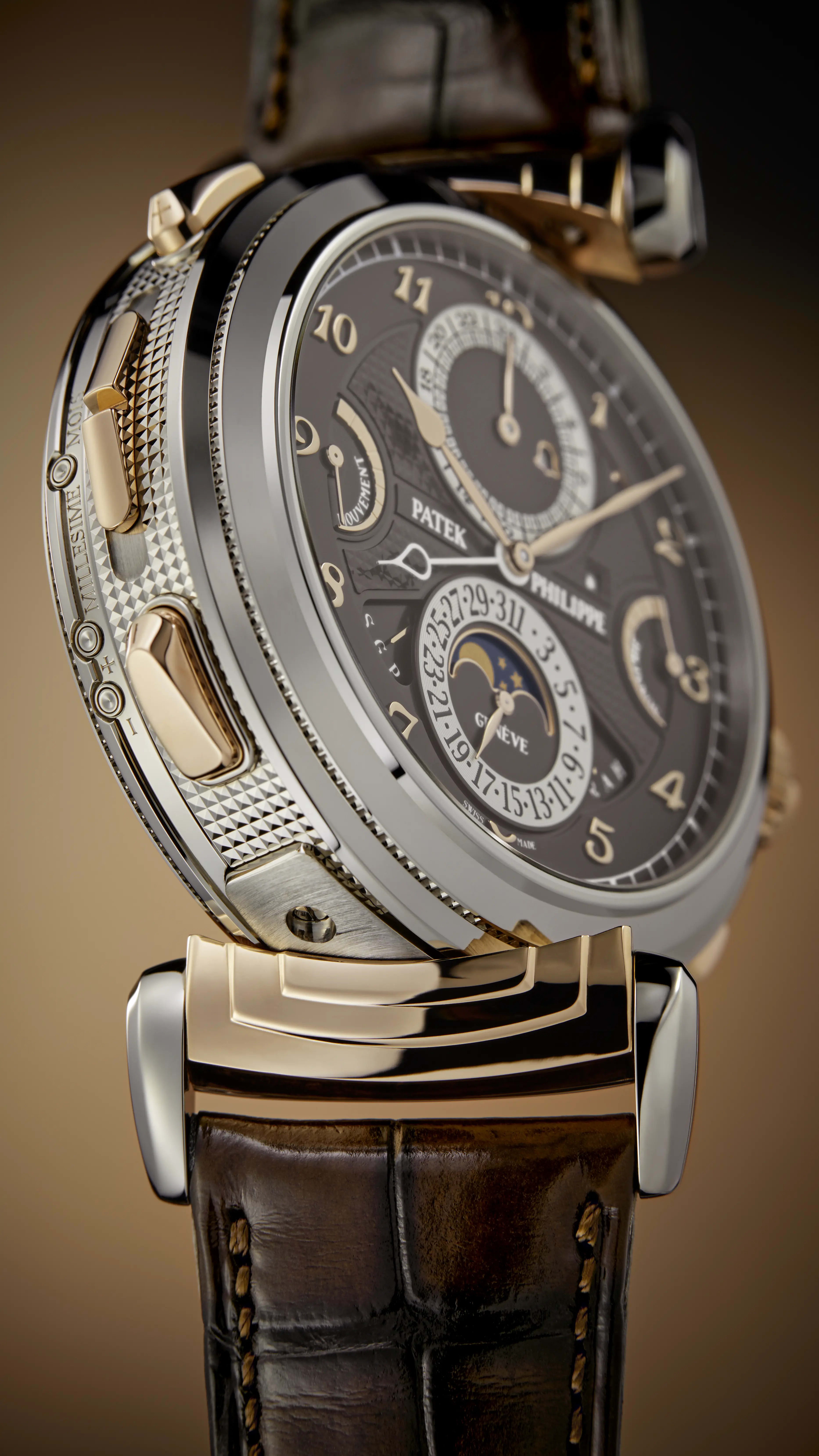 PP_6300GR_001_DET_CASE_16