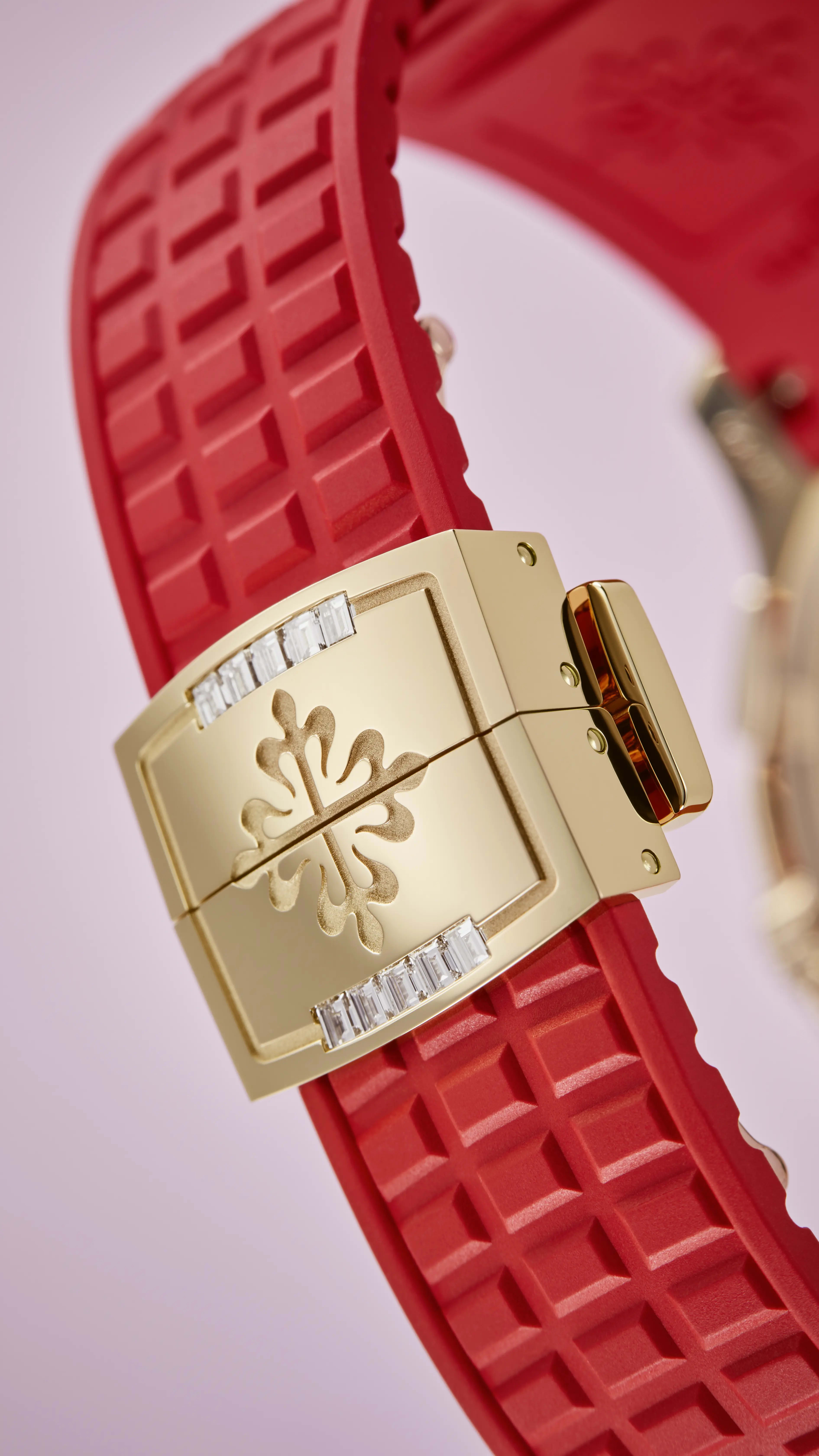PP_7968_300R_001_DET_BRACELET_62