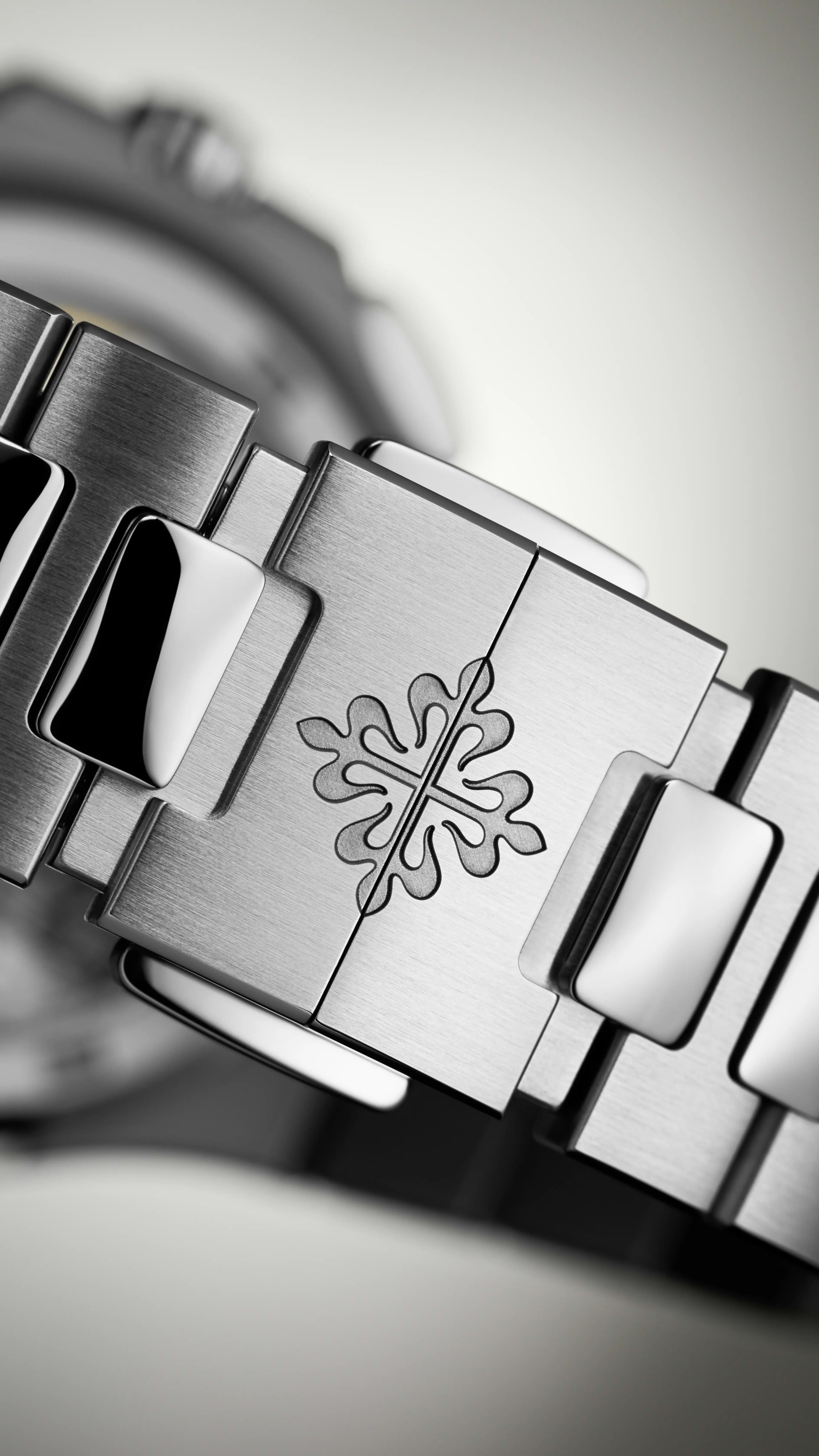 PP_5990_1A_011_DET_BRACELET_79