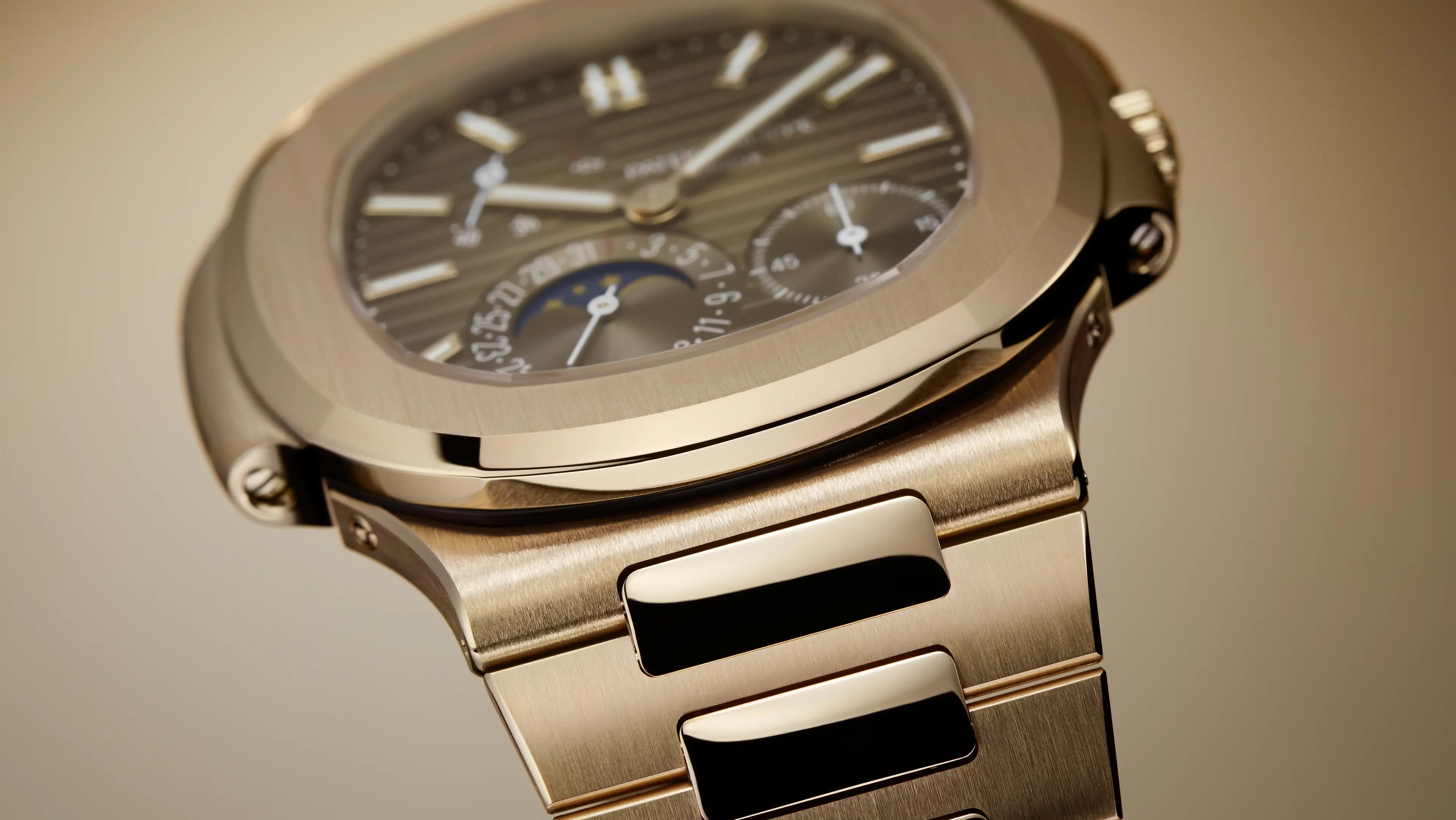 PP_5712_1R_001_DET_CASE_BRACELET_39