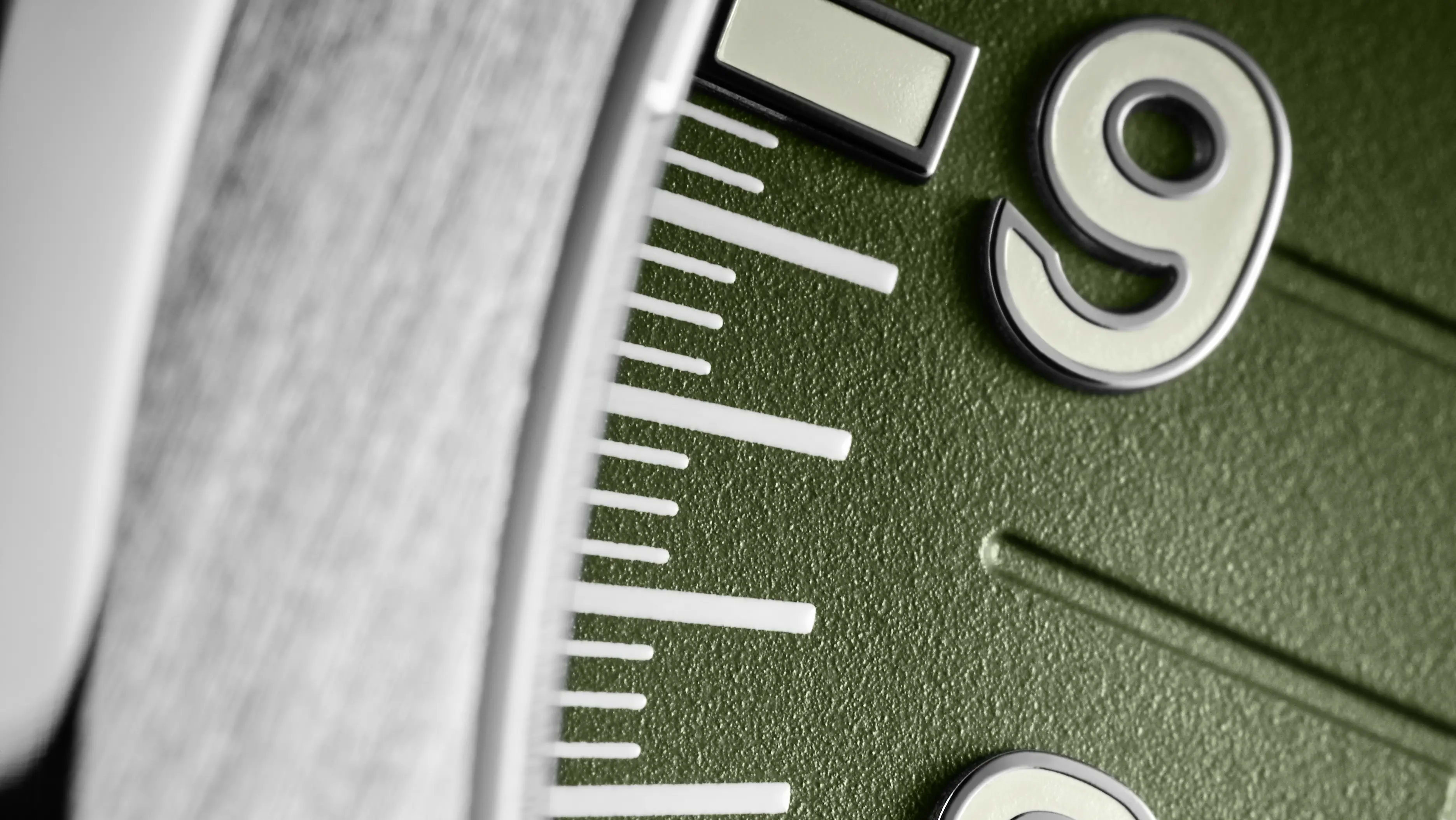 PP_5968G_010_DET_DIAL_74