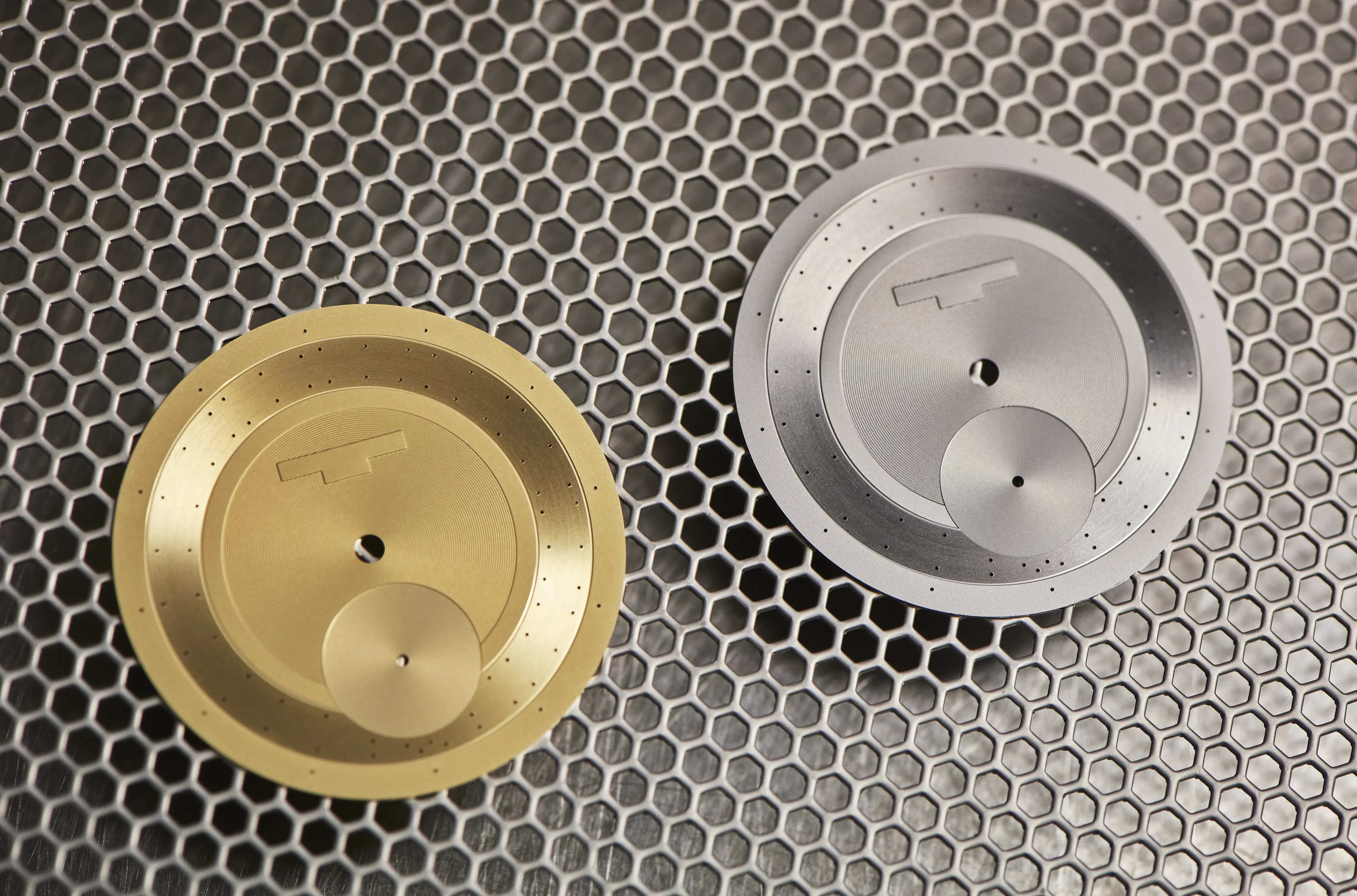 PP_5224R-001-dial-fluckiger-electroplating