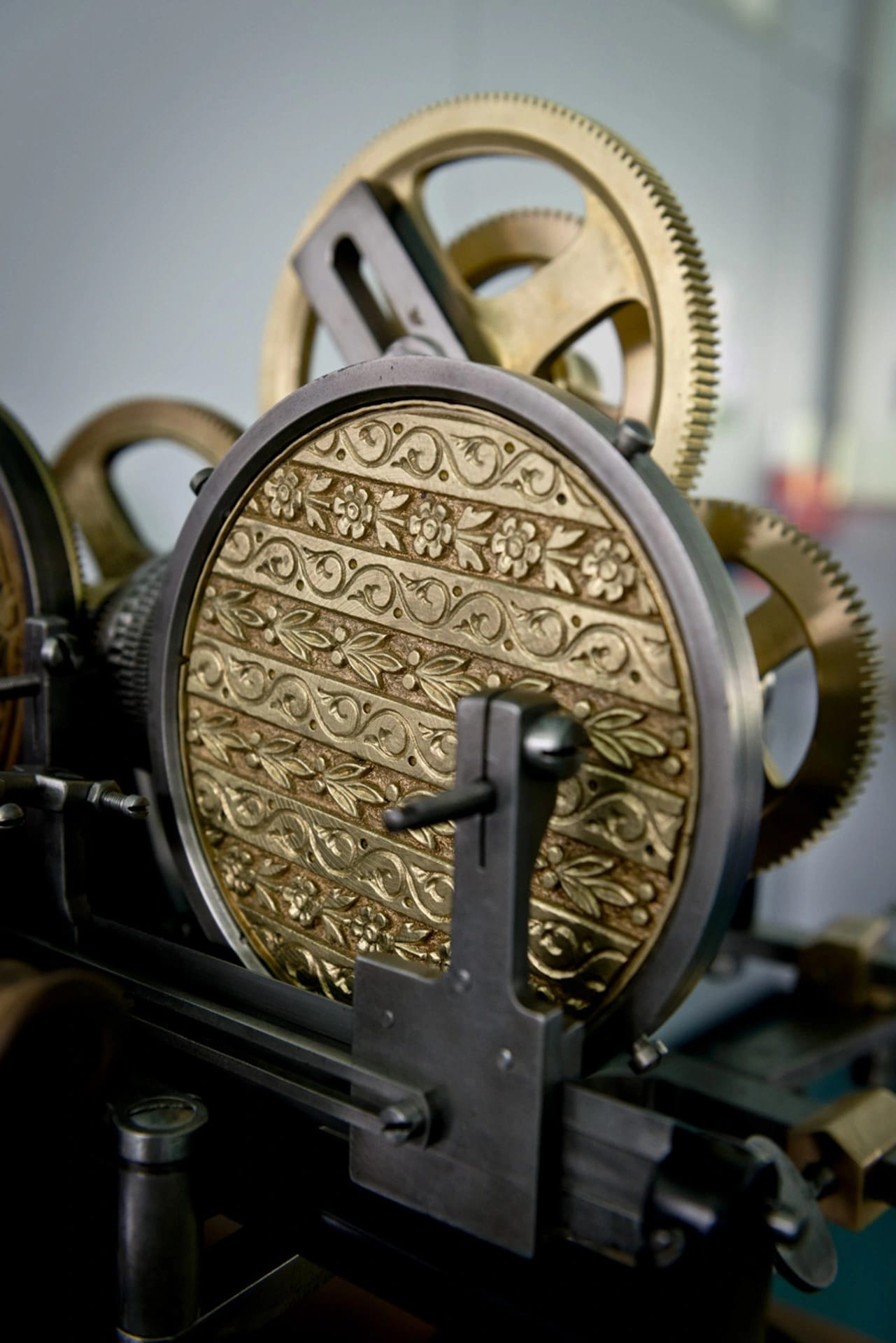 PP_guilloche-plate
