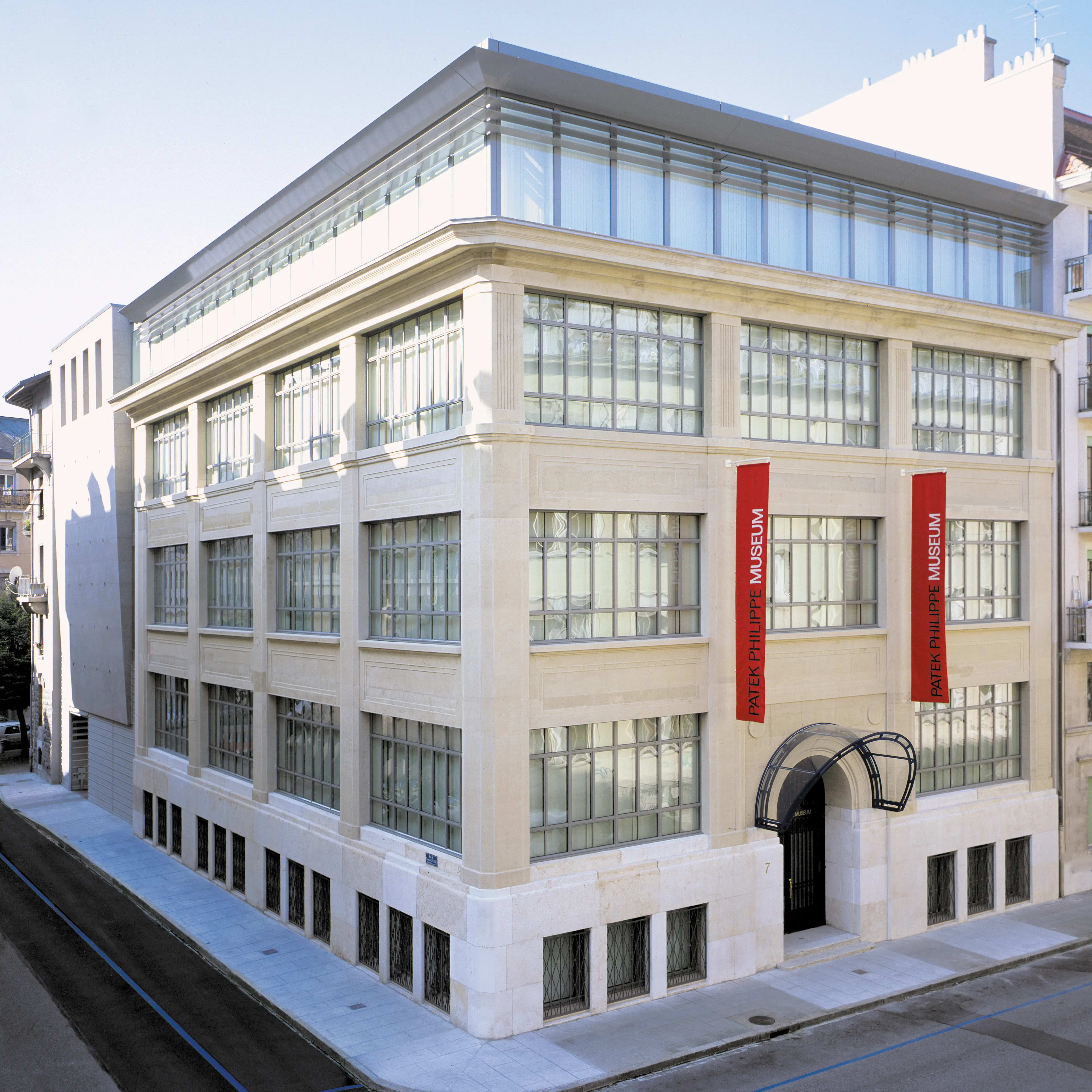 pp-museum-building-facade-rue-des-vieux-grenadiers