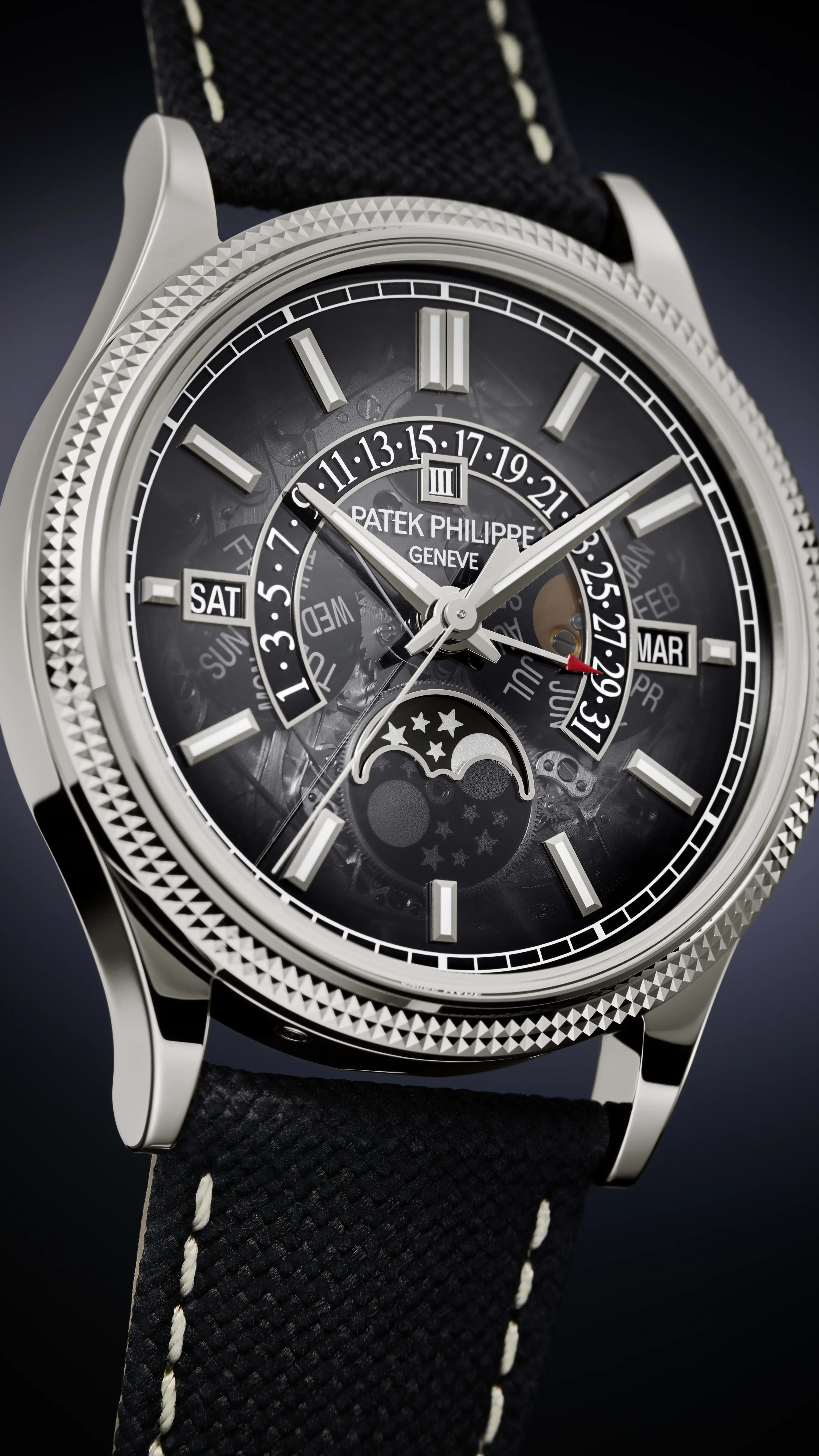 PP_6159G_001_DET-CASE_DIAL_02