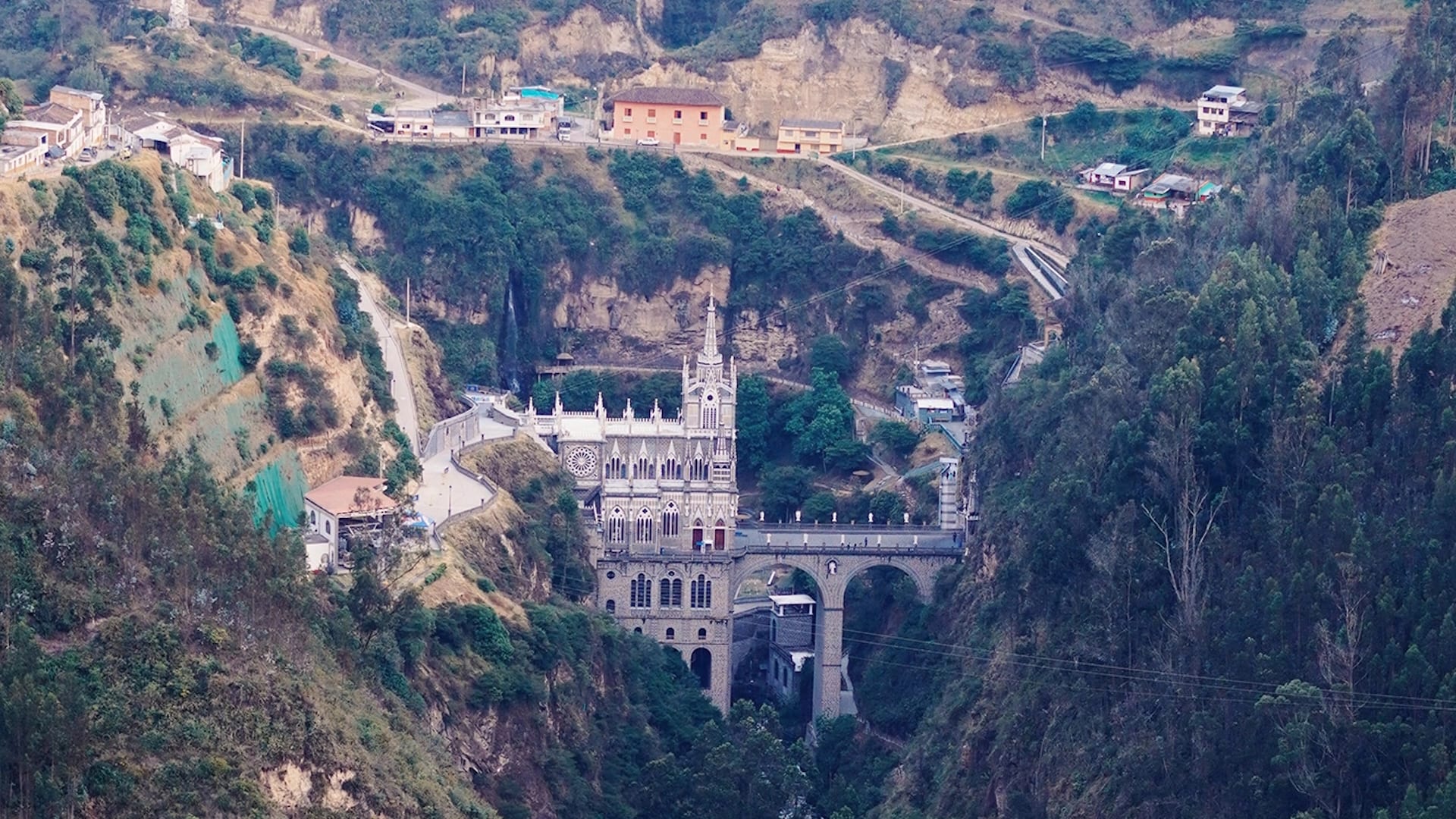 PPM_V4_N10_Las_Lajas_thumbnail