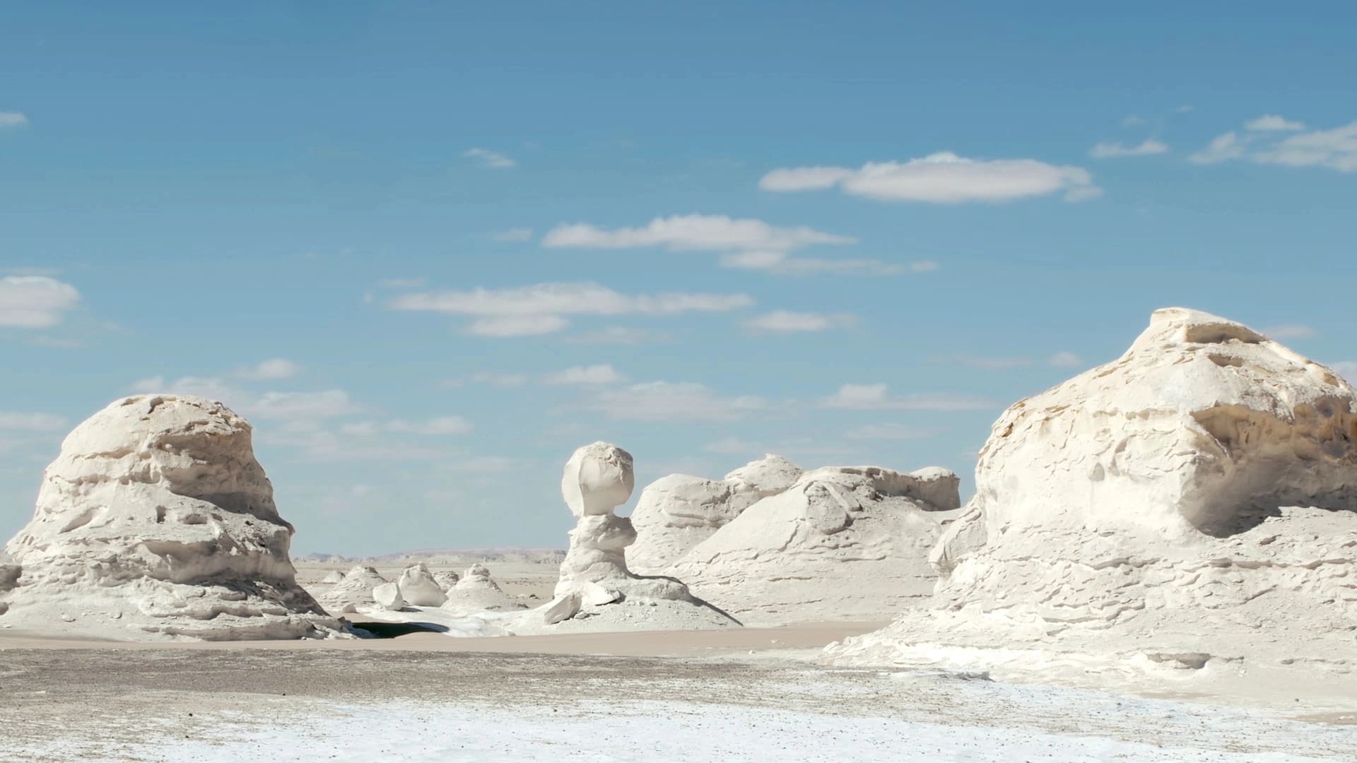 PPM_V4_N10_White_Desert_thumbnail