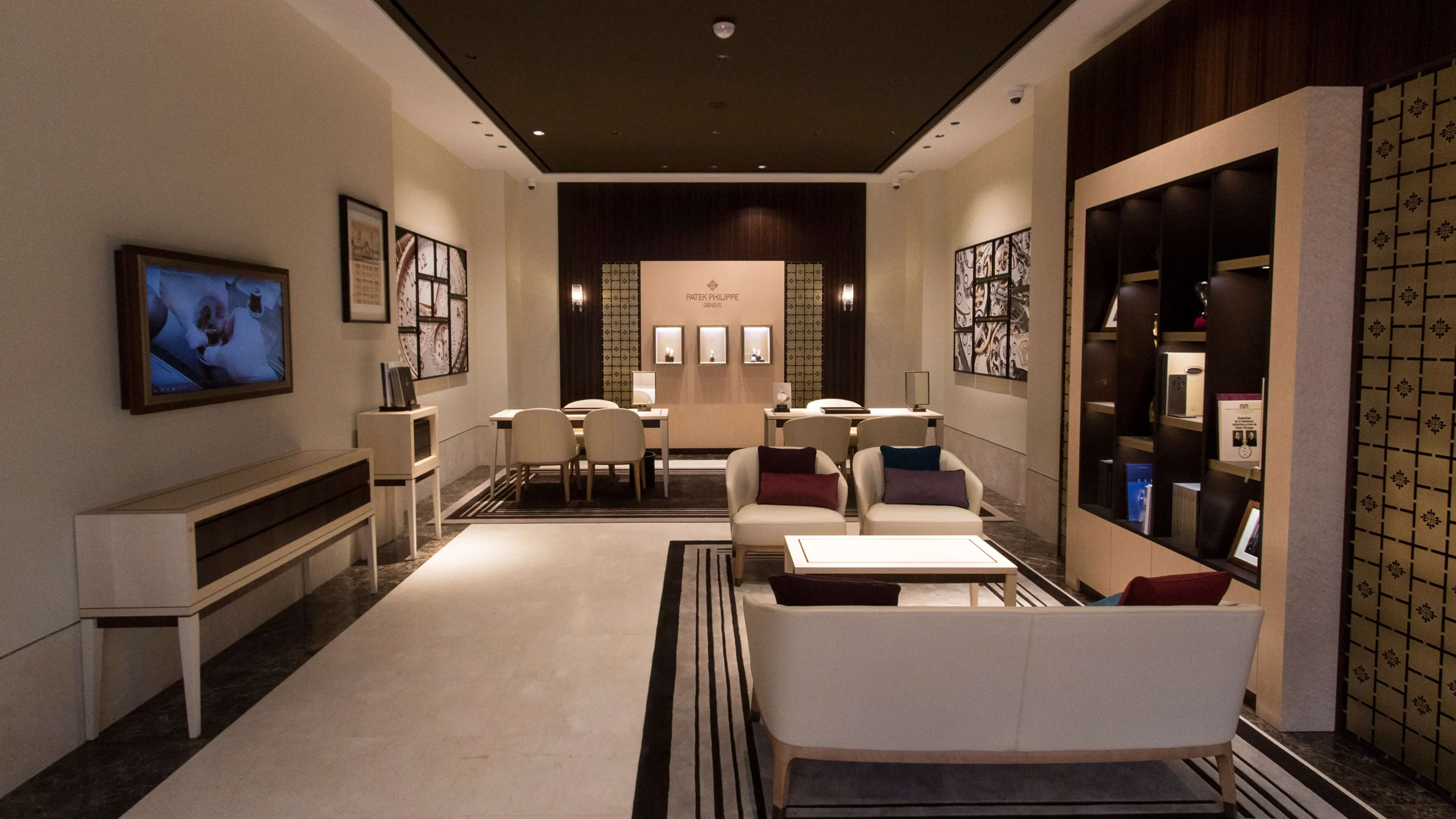 PP_POS_Canada_Vancouver_Maison_Birks_interior_1
