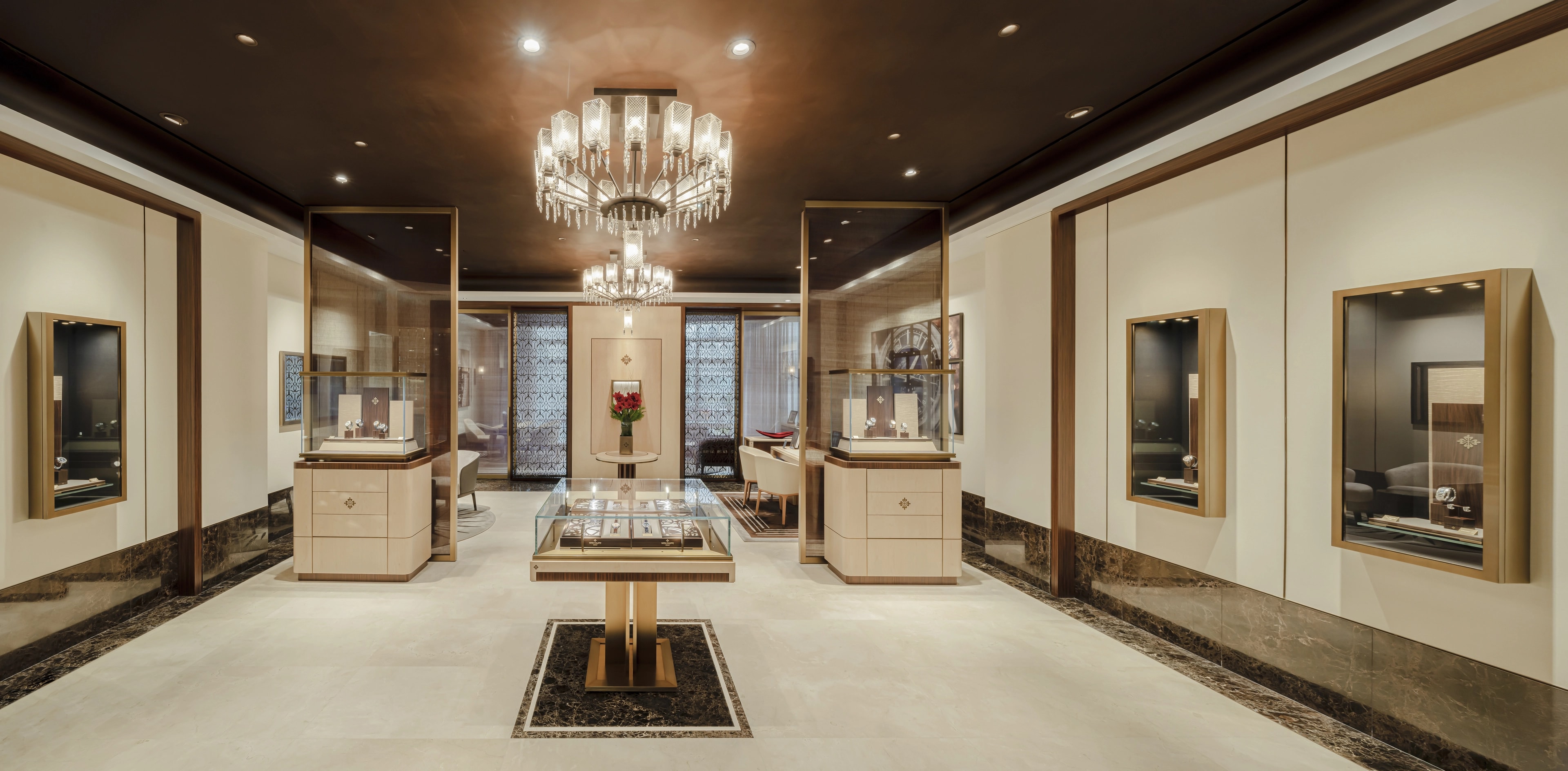 PP_POS_Hong_Kong_SAR_China_Hong_Kong_Cortina_Watch_interior_1