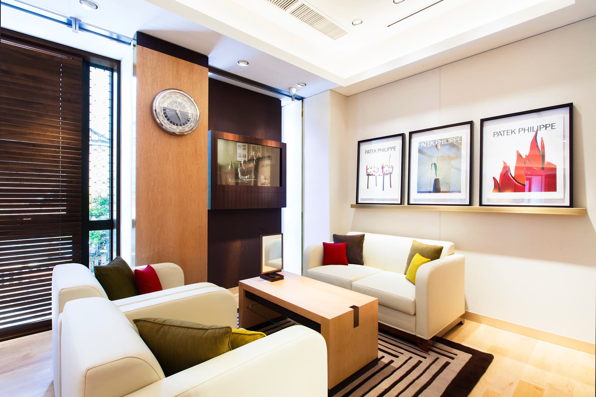 PP_POS_Japan_Hyogo_Kamine_Torroad_Store_interior_4