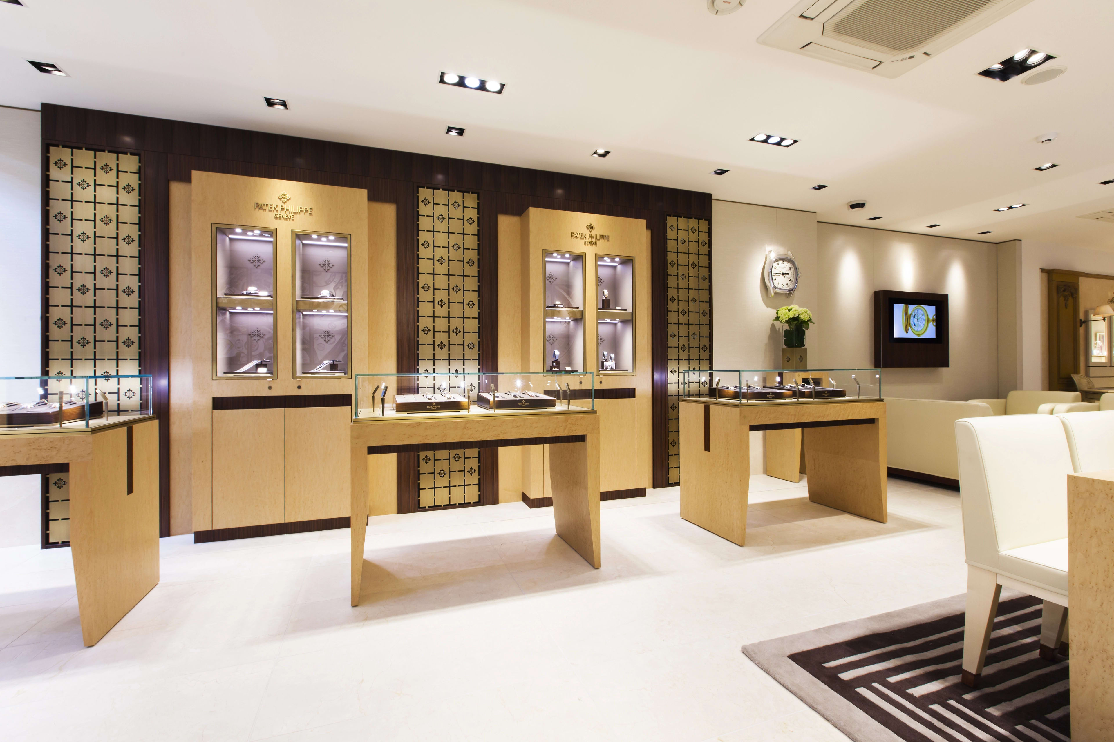 PP_POS_Japan_Okayama_Tomiya_Time_Art_Store_interior_3