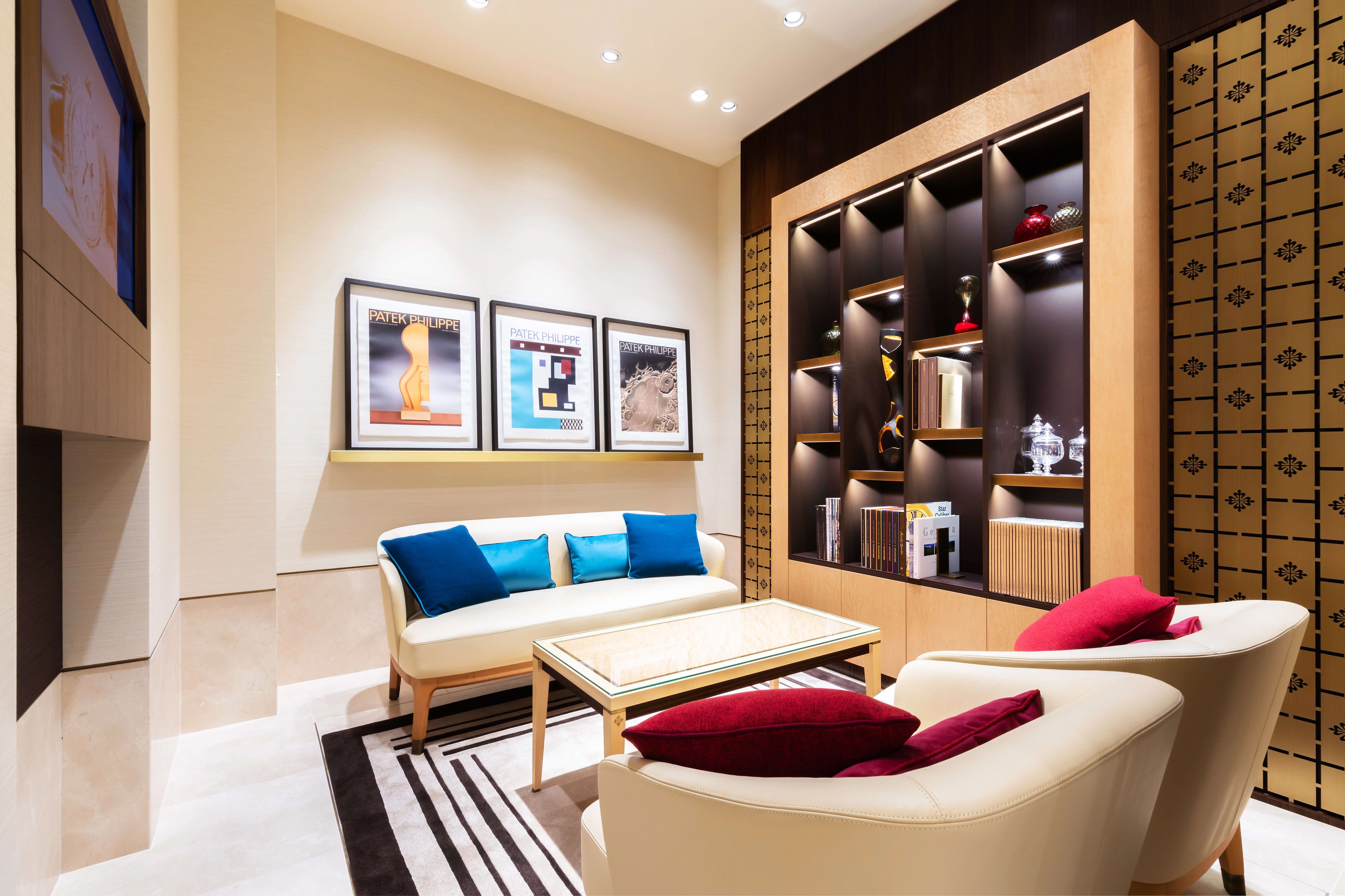 PP_POS_Japan_Osaka_Daimaru_Dept._Shinsaibashi_Store_interior_3