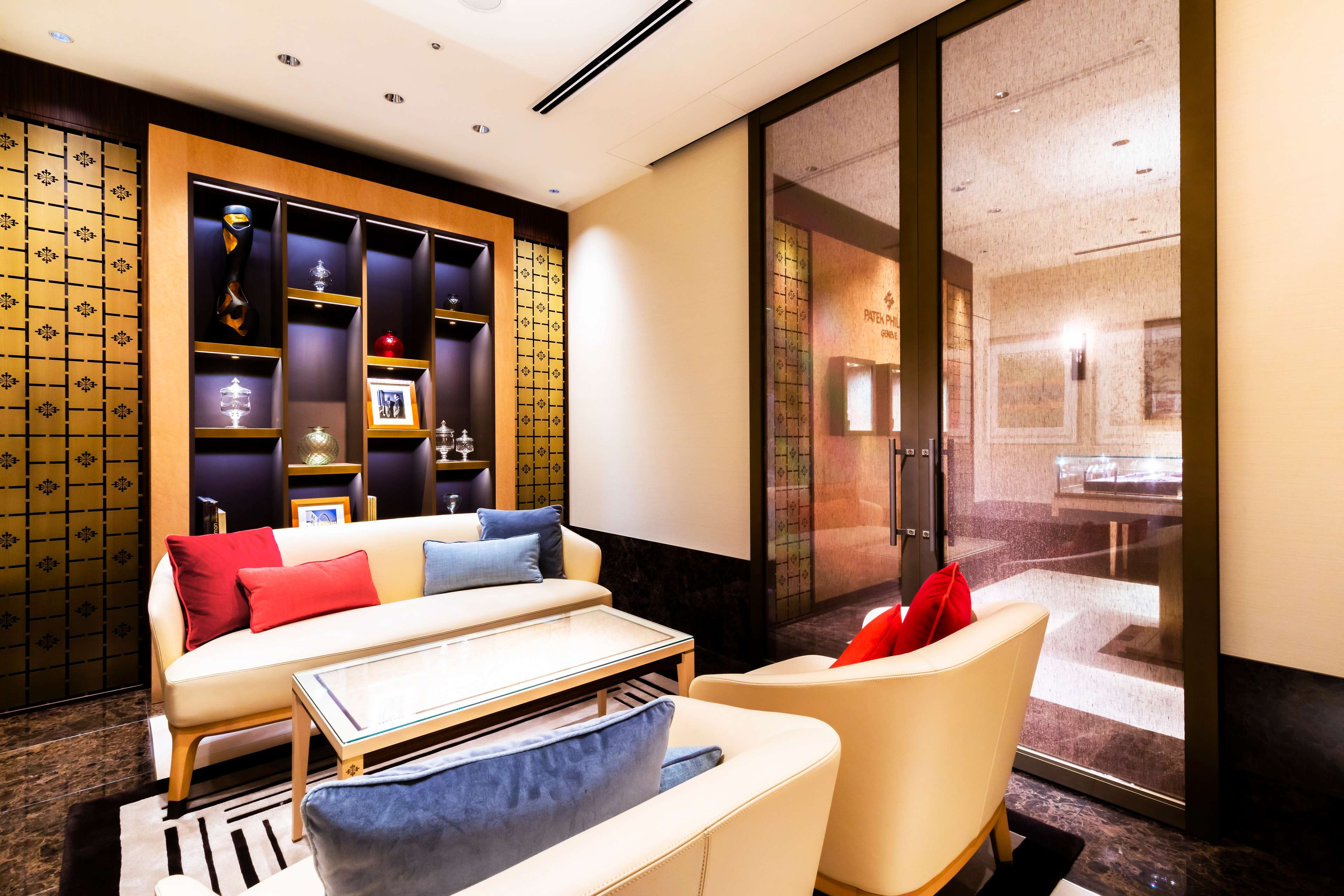 PP_POS_Japan_Aichi_Matsuzakaya_Dept._Nagoya_Store_interior_2