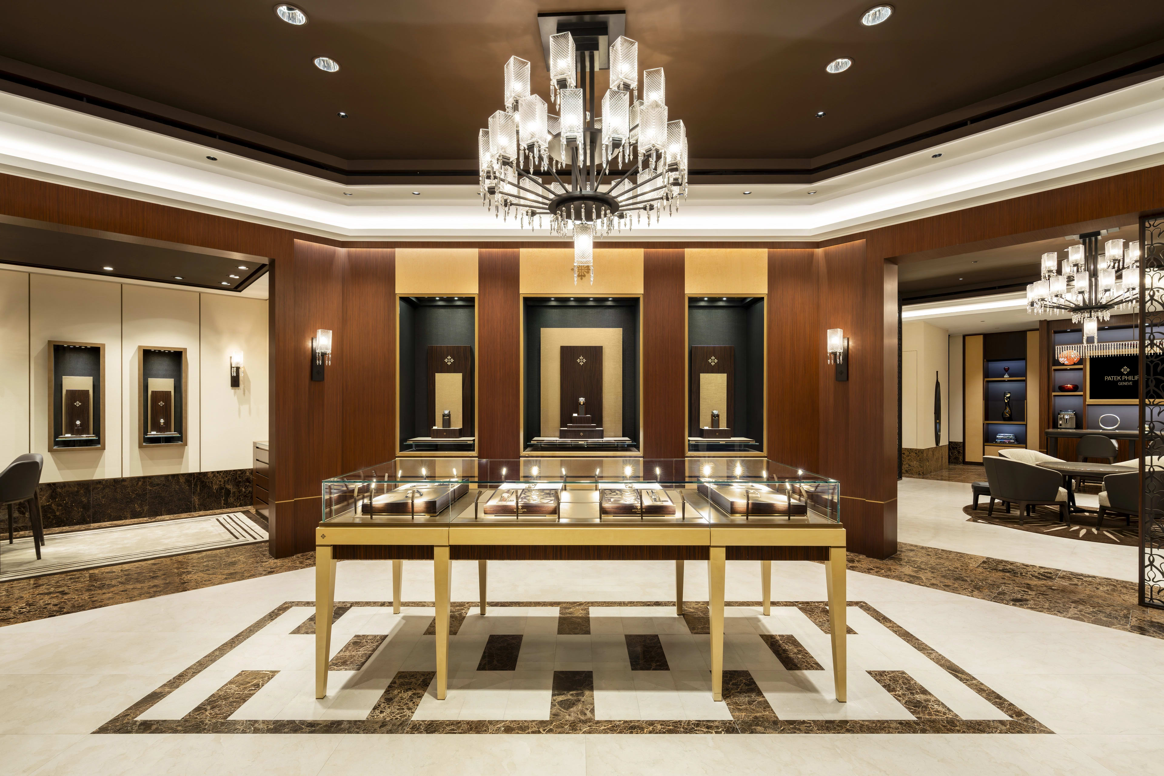 PP_POS_Malaysia_Kuala_Lumpur_City_Centre_Cortina_Watch_interior_1