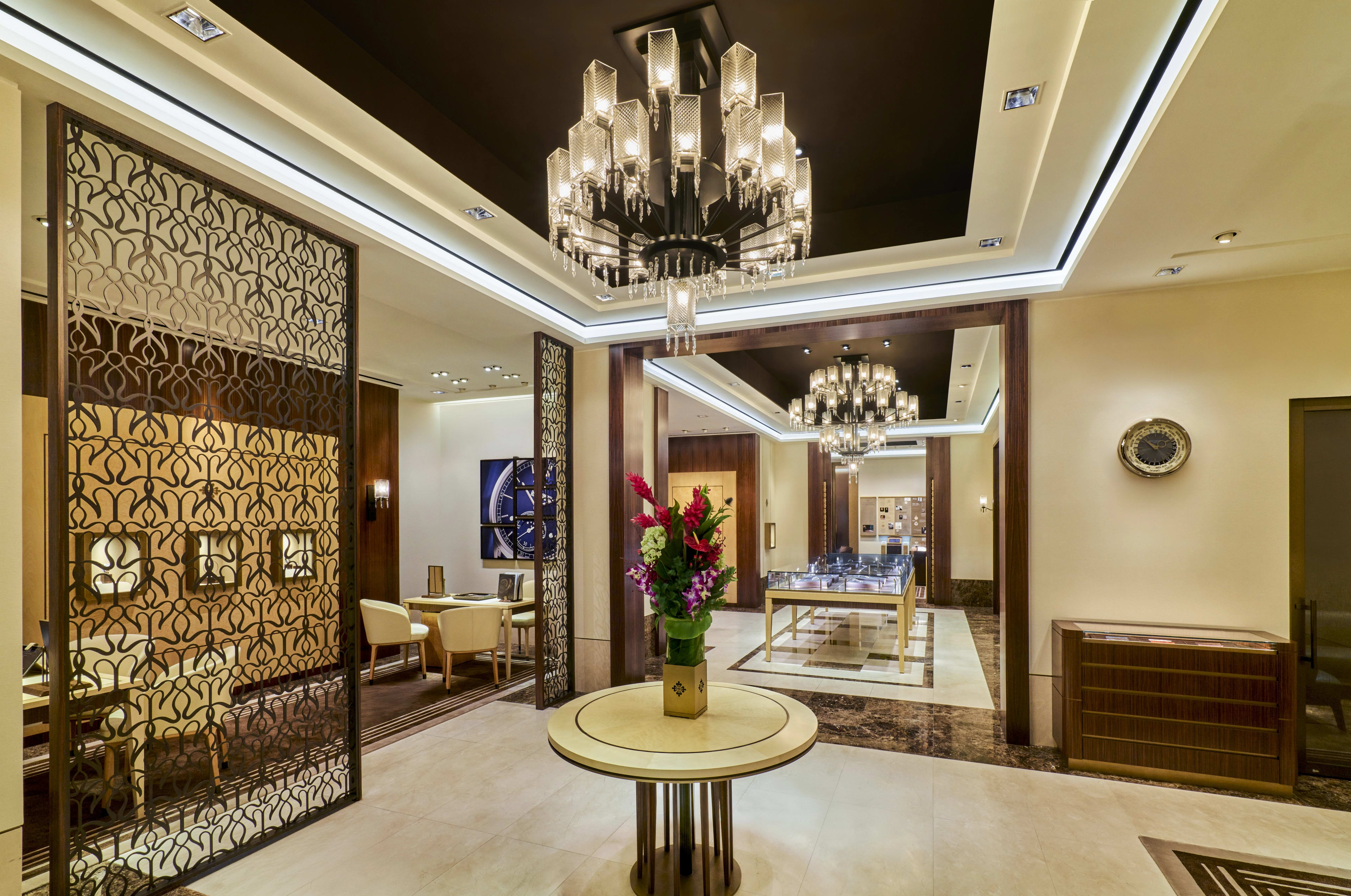 PP_POS_Singapore_ION_Orchard_Cortina_Watch_interior_1