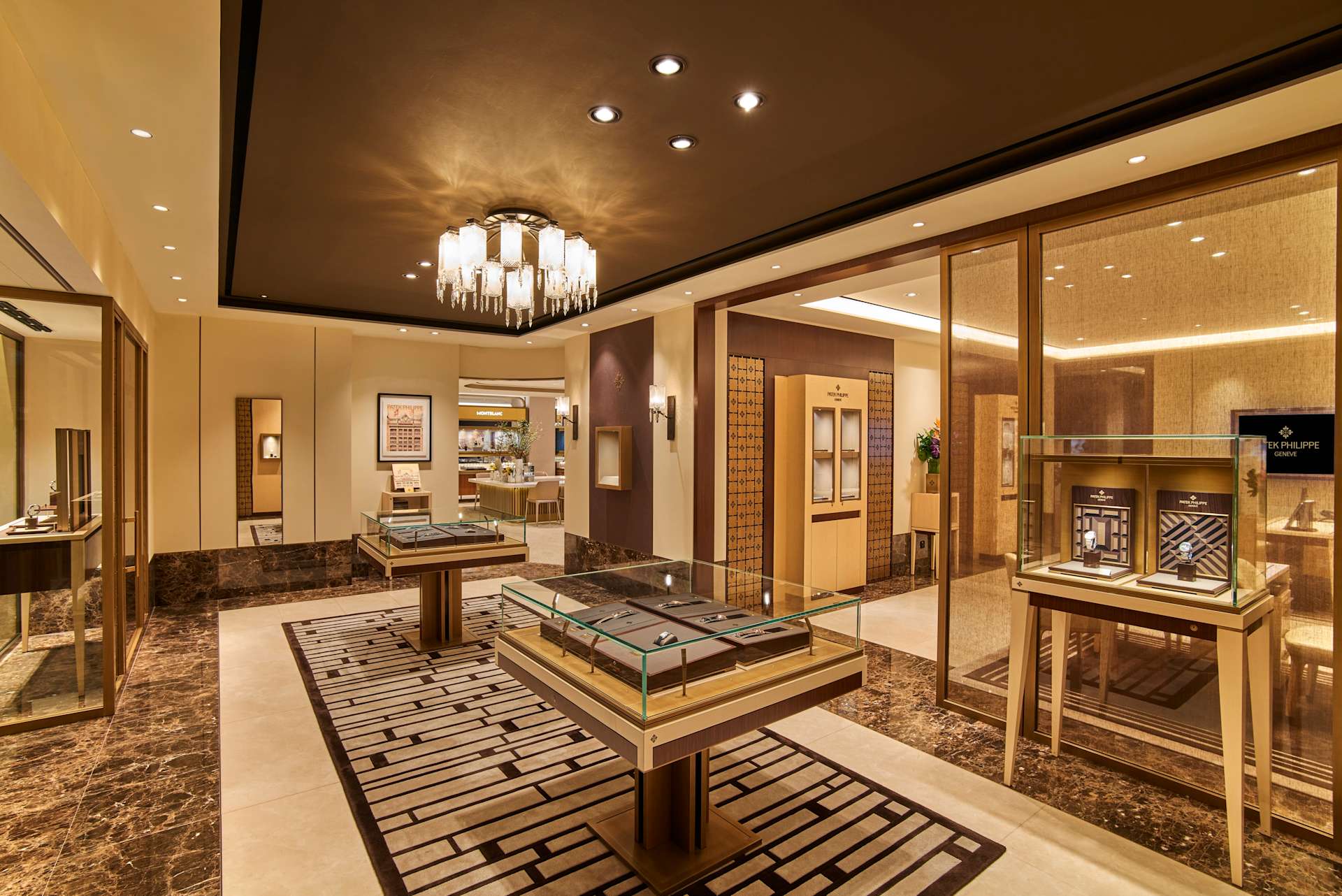 PP_POS_Singapore_Paragon_Cortina_Watch_interior_1