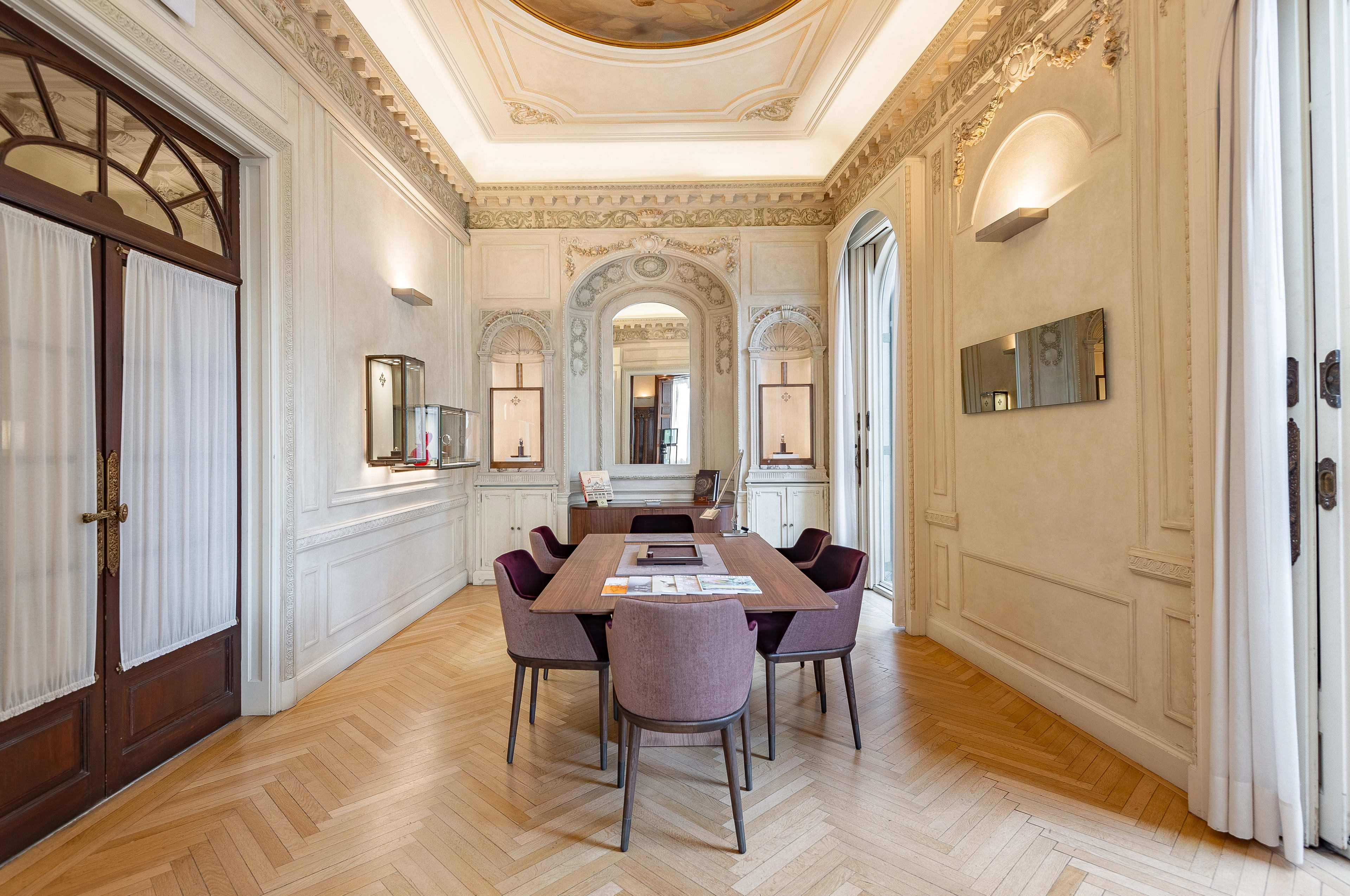 PP_POS_Spain_Barcelona_Unión_Suiza_interior_3