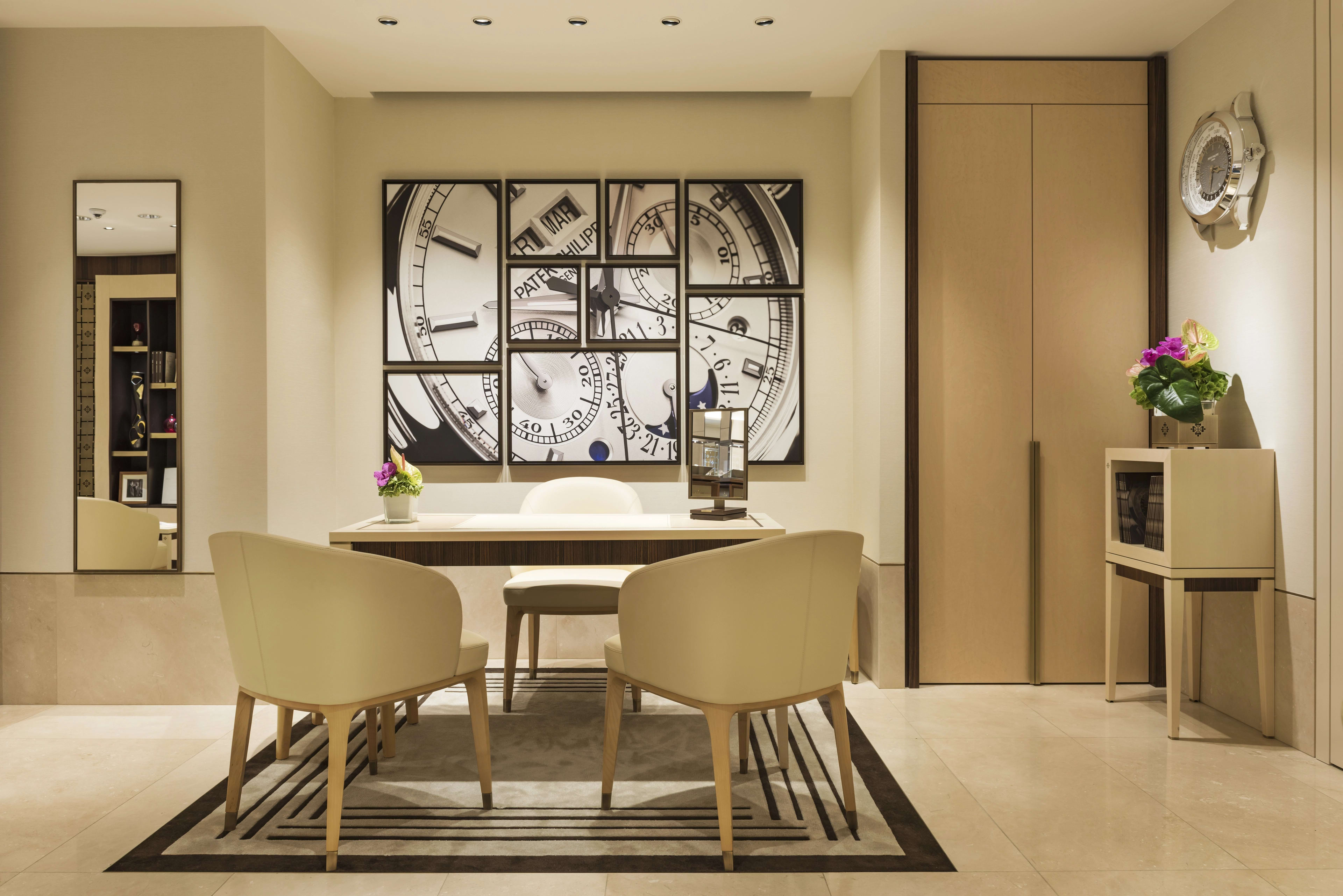 PP_POS_Switzerland_Lausanne_A_L'Emeraude_interior_2