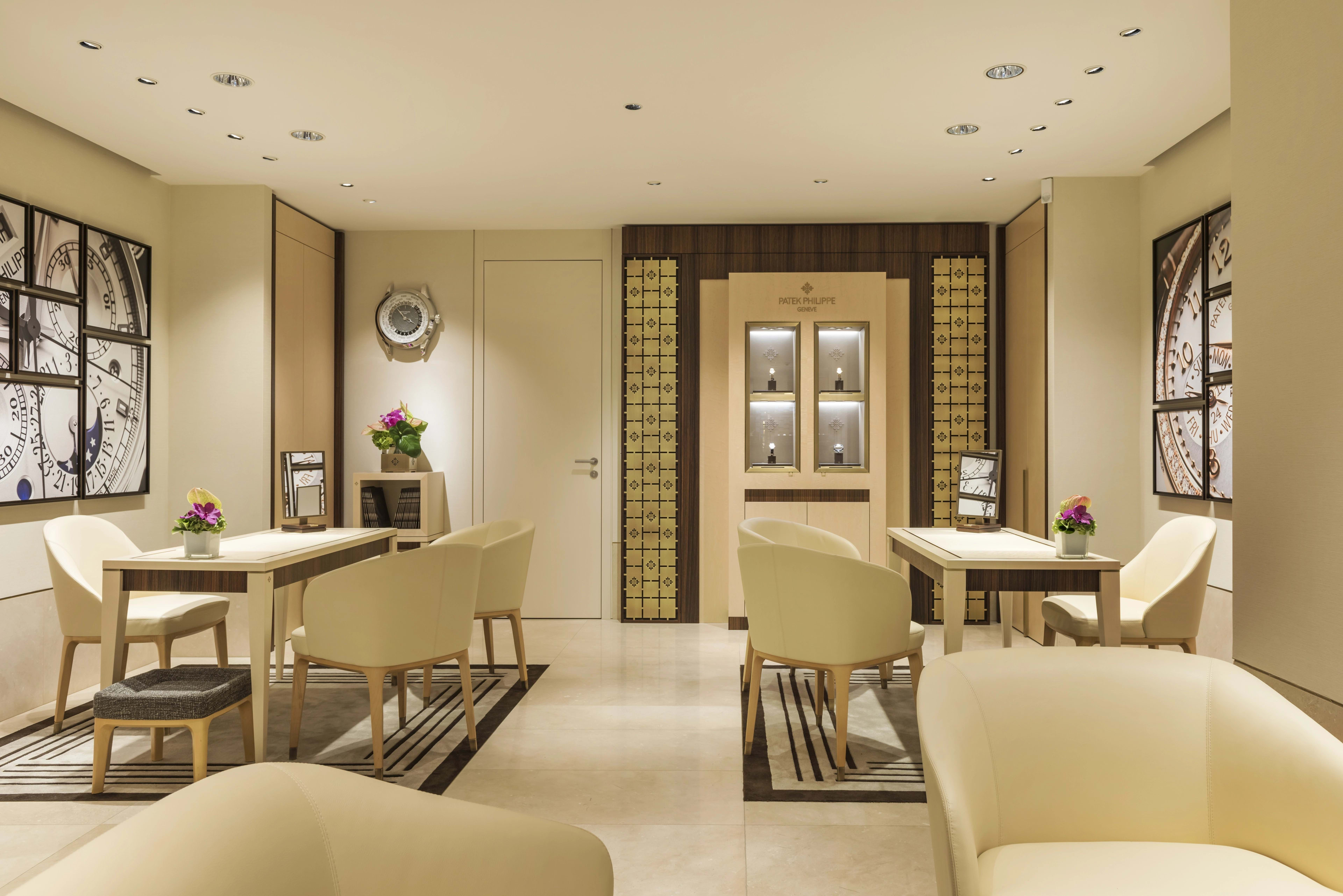 PP_POS_Switzerland_Lausanne_A_L'Emeraude_interior_1