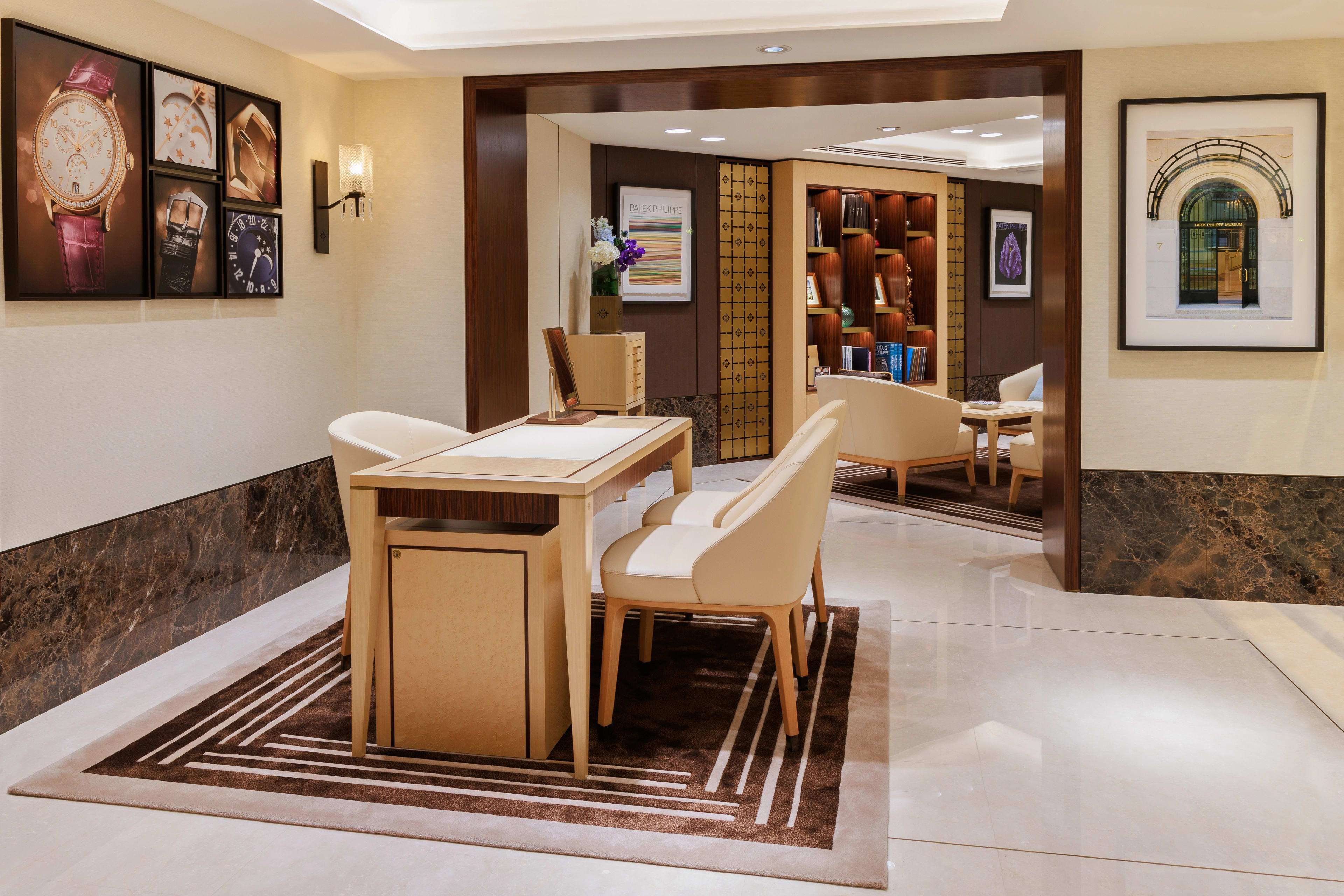 PP_POS_Taiwan_Kaohsiung_Formosa_Watch_interior_2