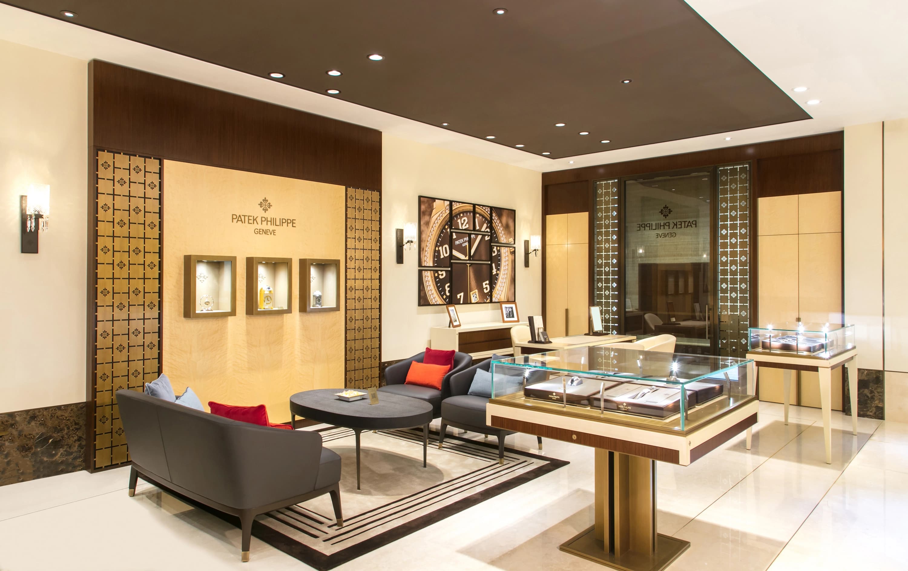 PP_POS_Taiwan_Taichung_Shiy_Mei_Zai_Watch_interior_2