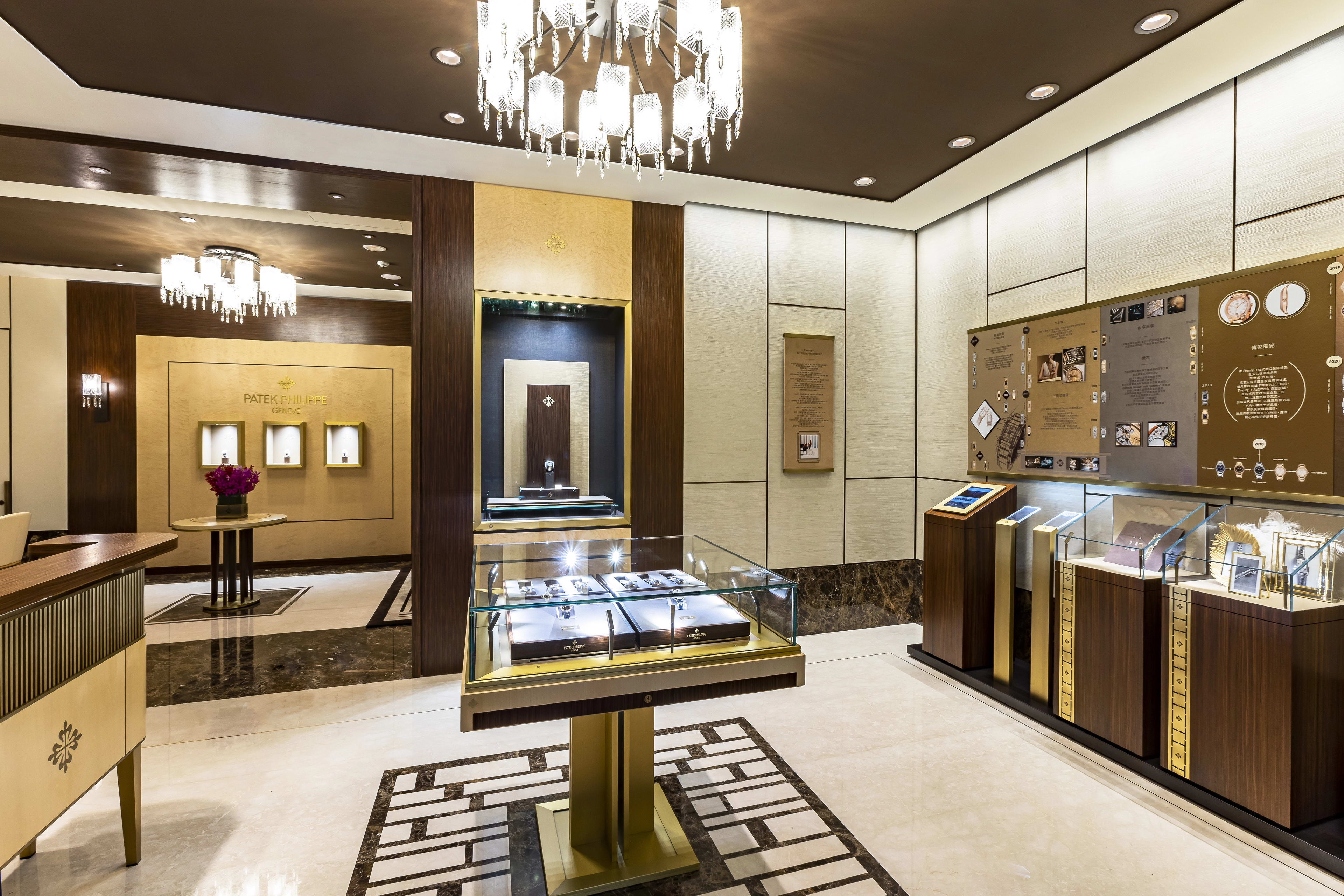 PP_POS_Taiwan_Taipei_Nine-Two_Smoking_Watch_interior_1