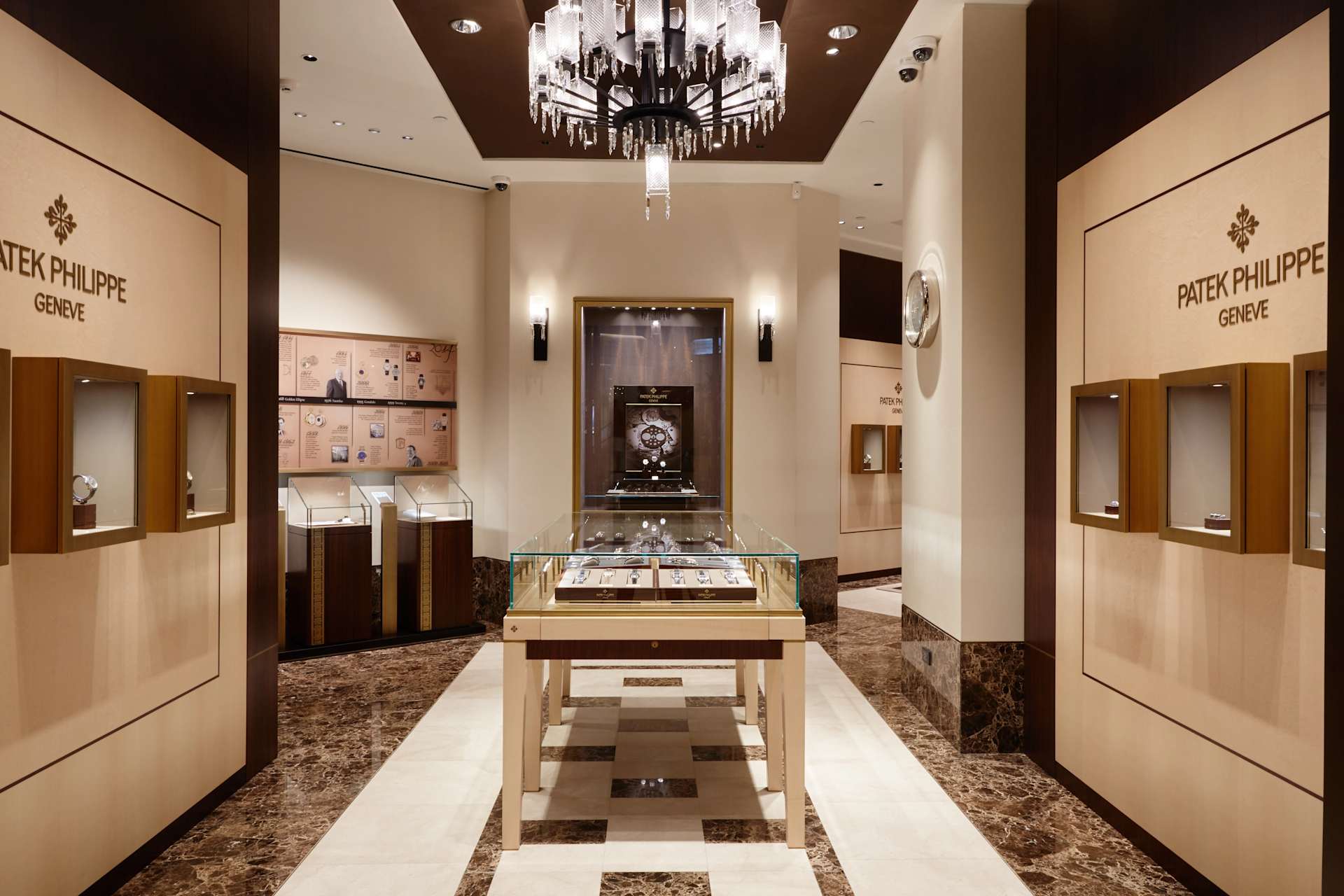 PP_POS_Thailand_Bangkok_Siam_Paragon_TKI_Perpetual_Co_interior_2