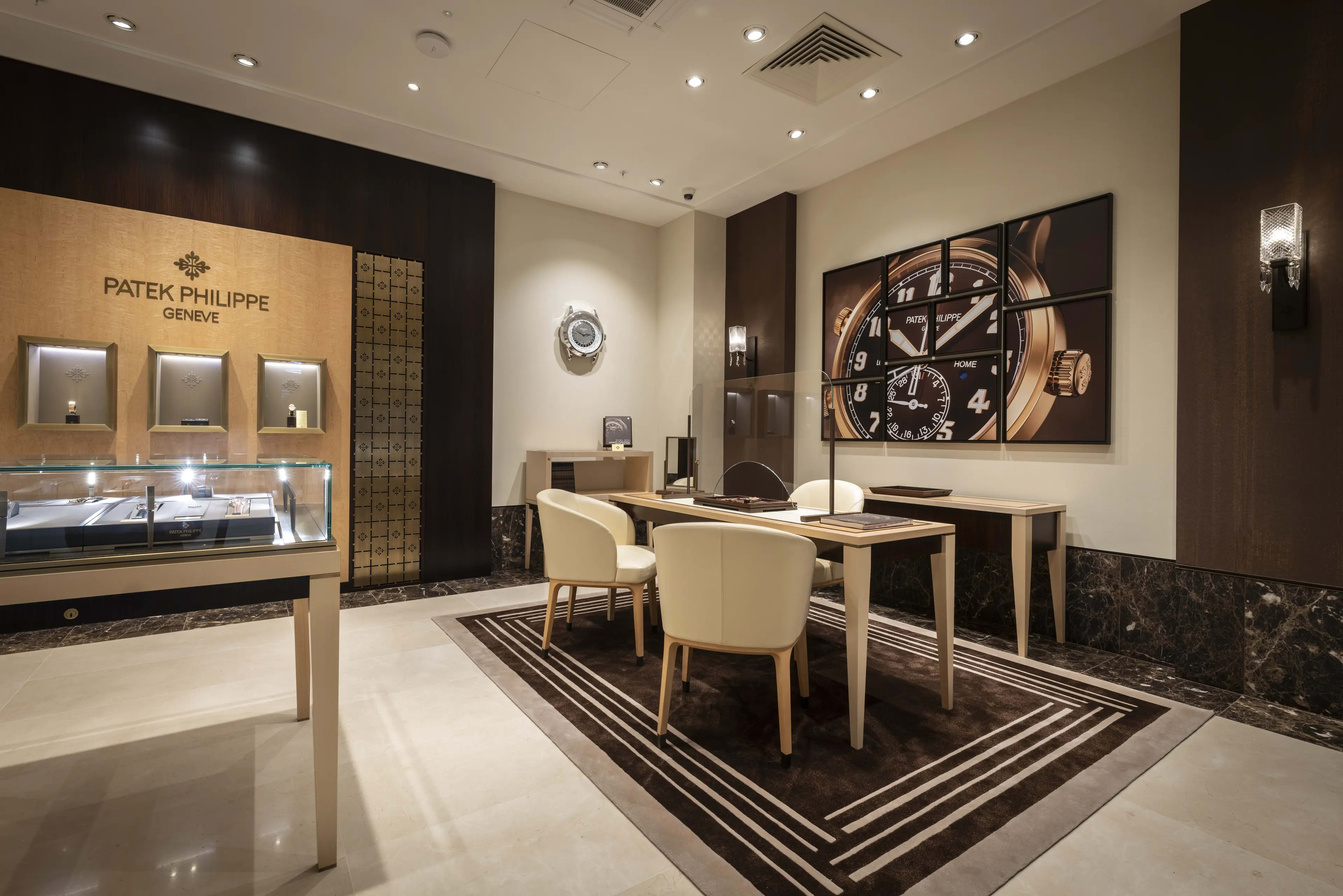 PP_POS_United_Kingdom_Cardiff_Laings_interior_1