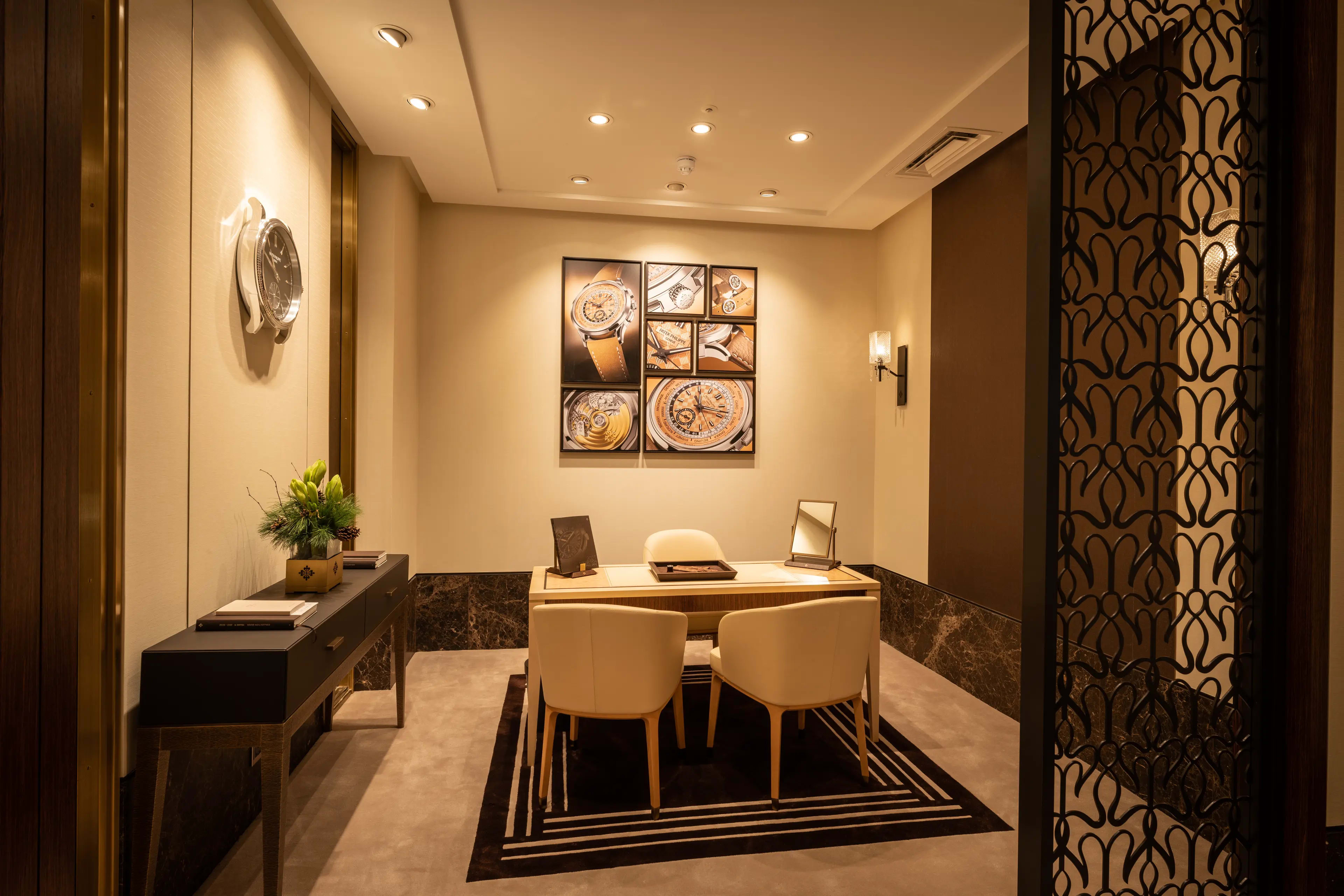 PP_POS_United_Kingdom_Southampton_Laings_interior_3