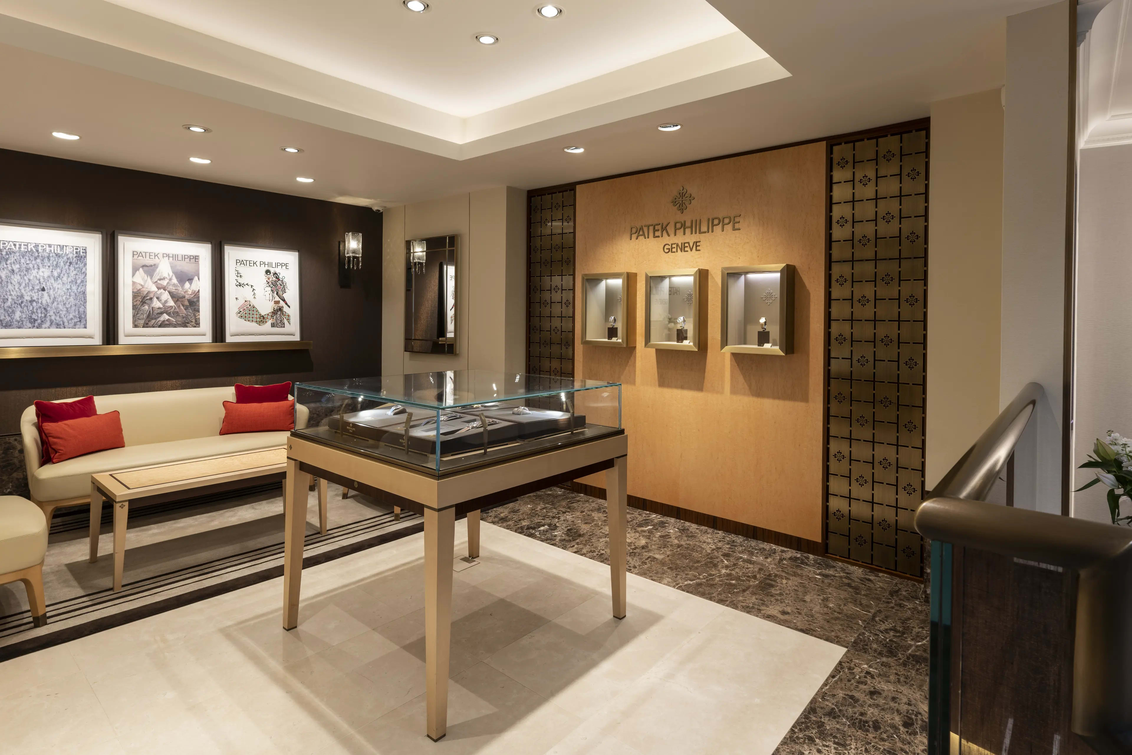 PP_POS_United_Kingdom_Truro_Michael_Spiers_interior_1