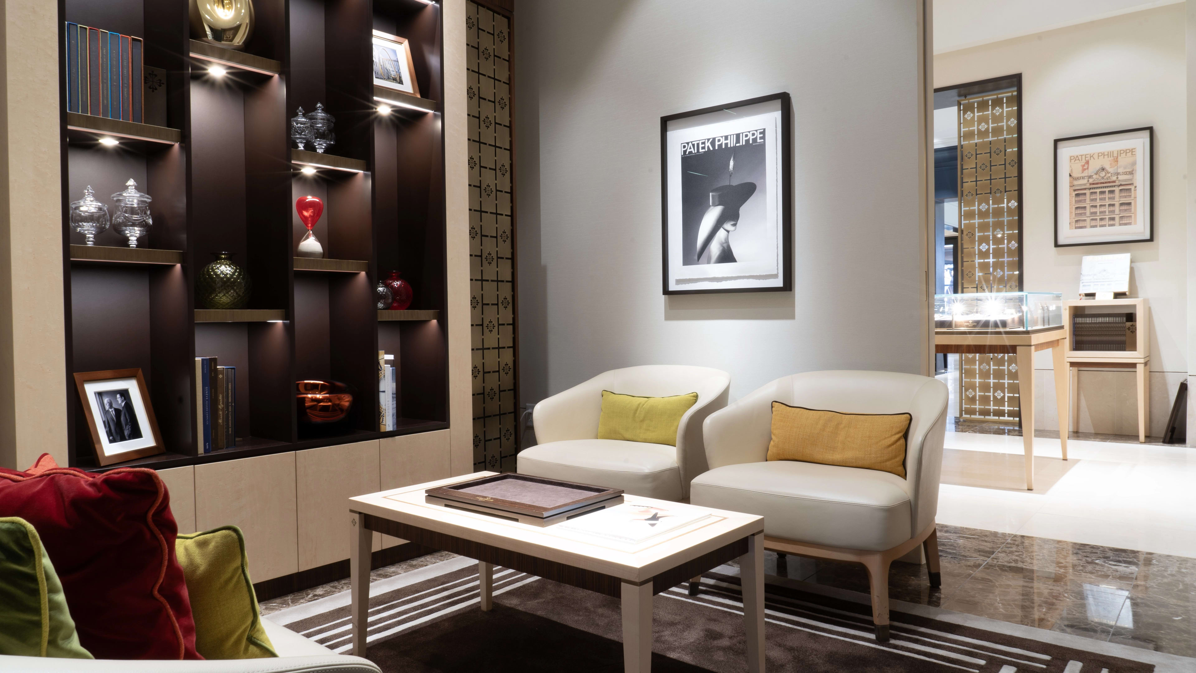 PP_POS_United_States_Miami_Kirk_interior_3