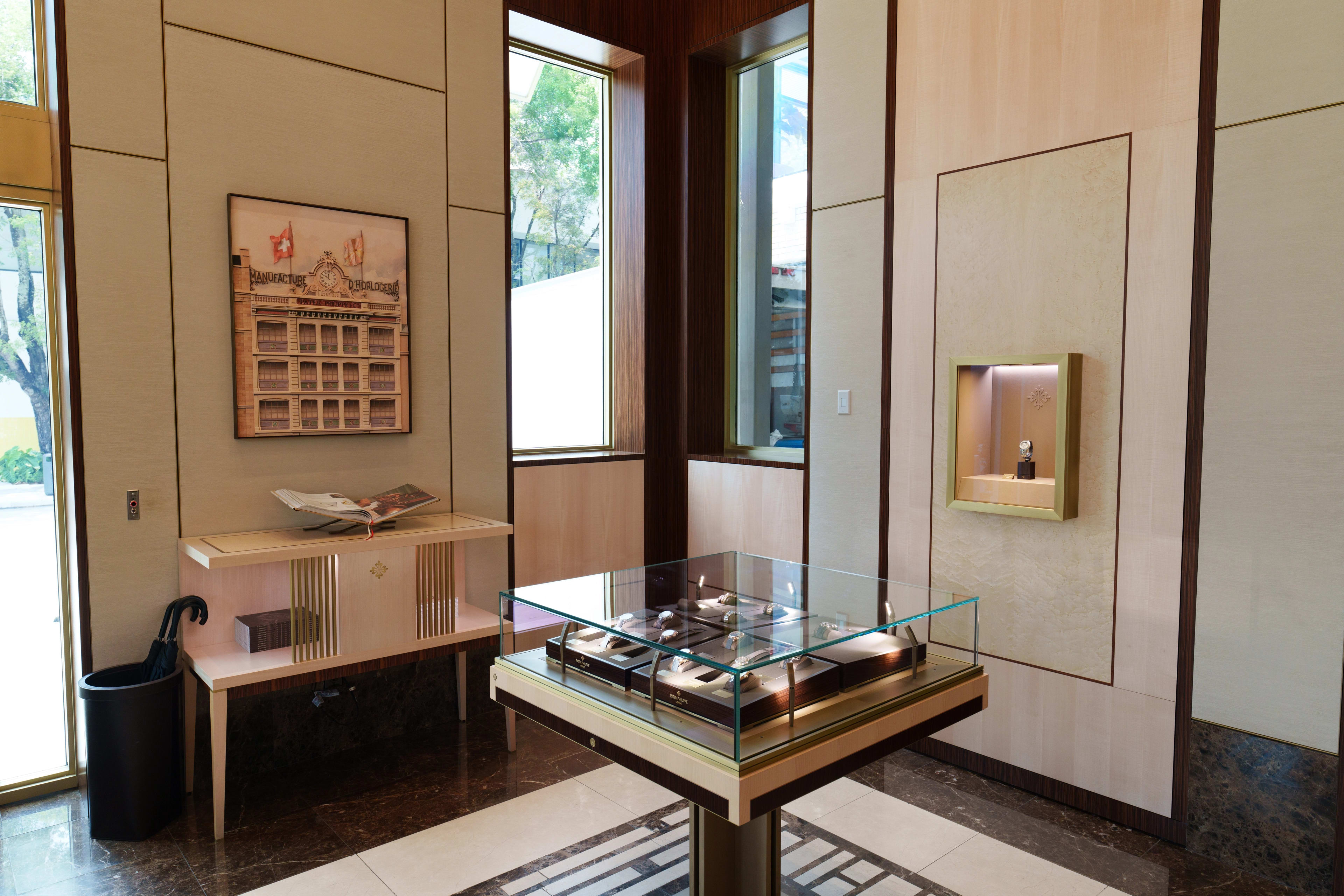 PP_POS_United_States_Miami_Patek_Philippe_Boutique_interior_2