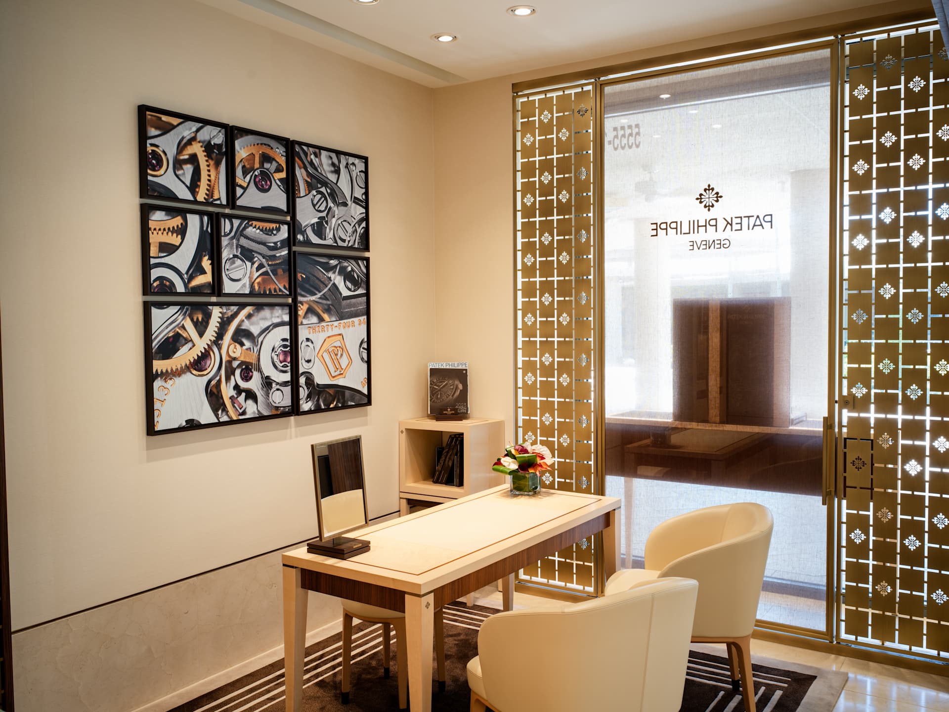 PP_POS_United_States_Naples_Yamron_interior_2