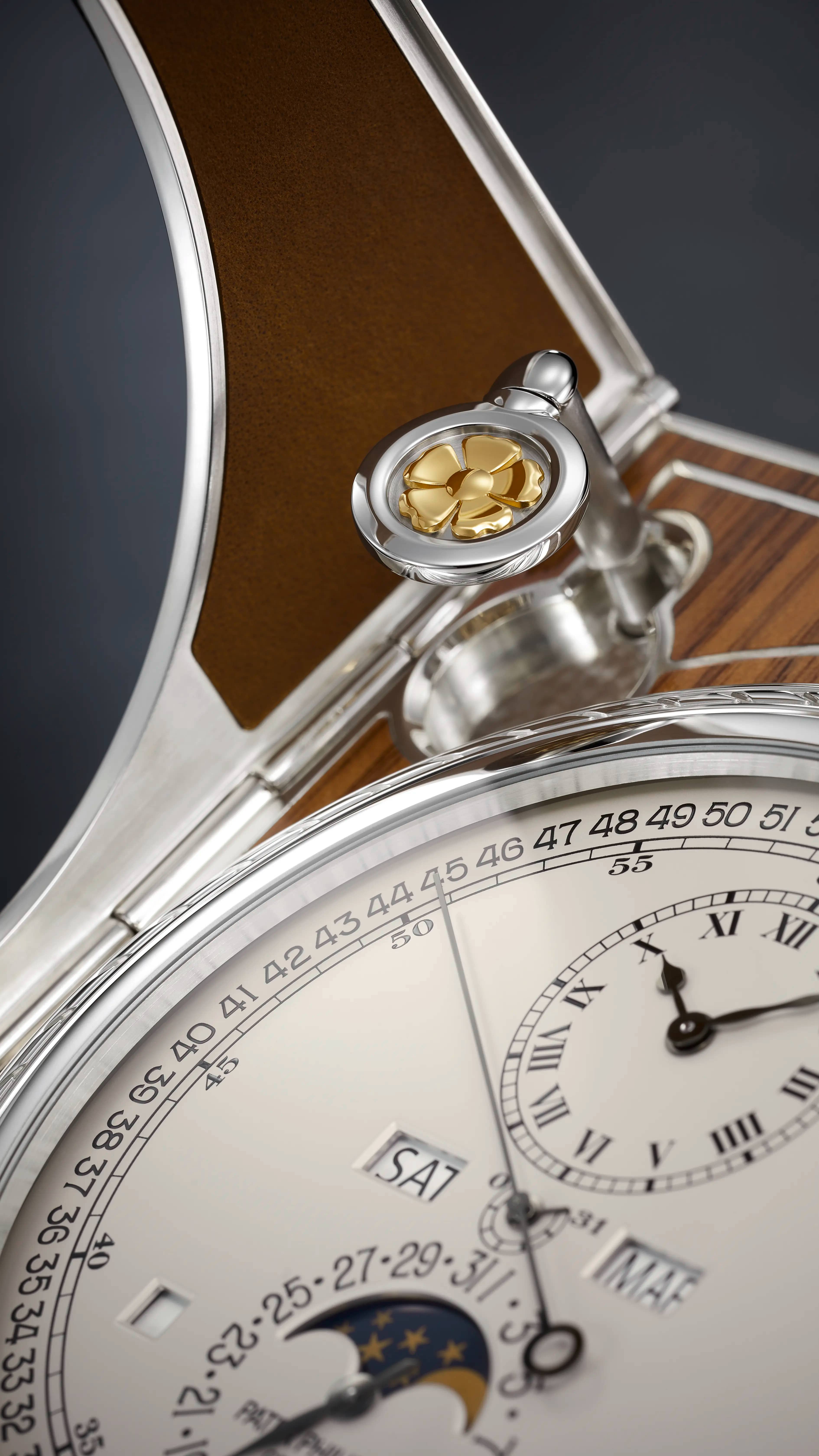 Complicated Desk Clock ref. 27000M-001 | Patek Philippe