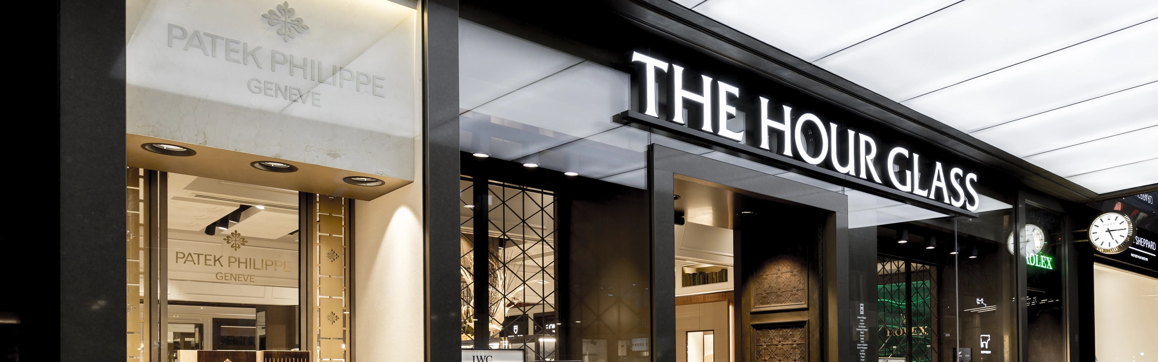PP_POS_Australia_Brisbane_The_Hour_Glass_exterior