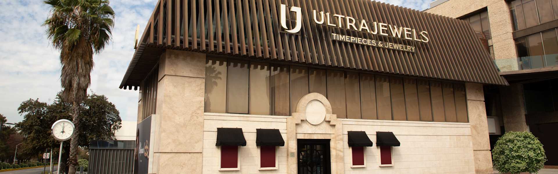PP_POS_Mexico_Monterrey_UltraJewels_exterior_HOR