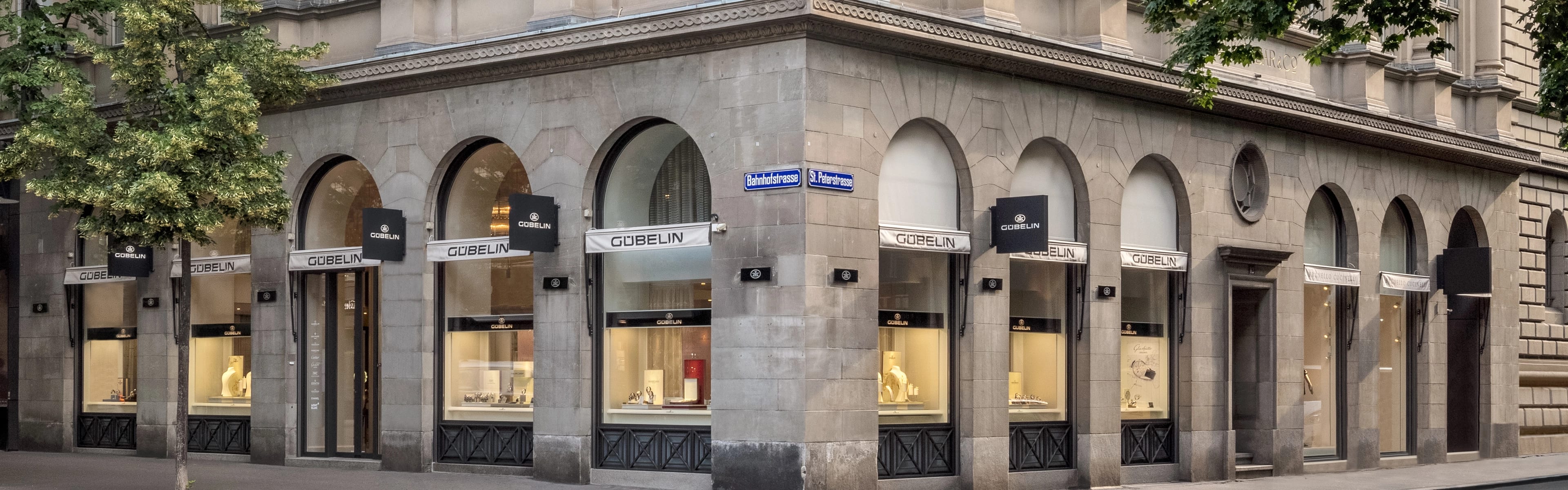 PP_POS_Switzerland_Zürich_Gübelin_exterior_HOR