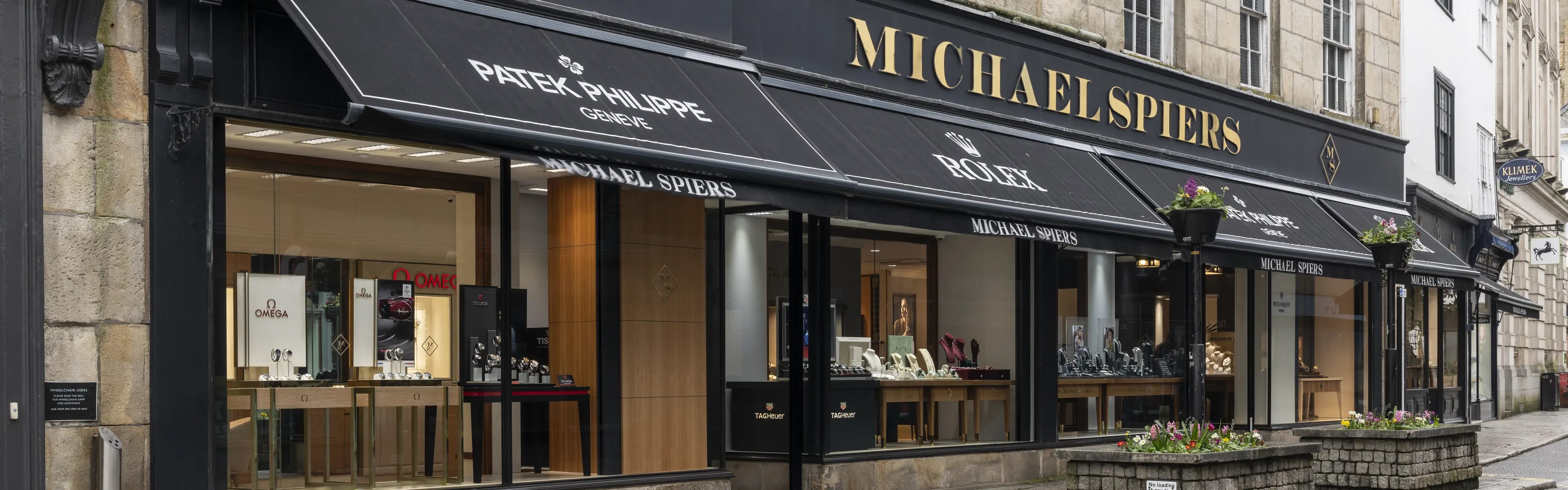 PP_POS_United_Kingdom_Truro_Michael_Spiers_exterior