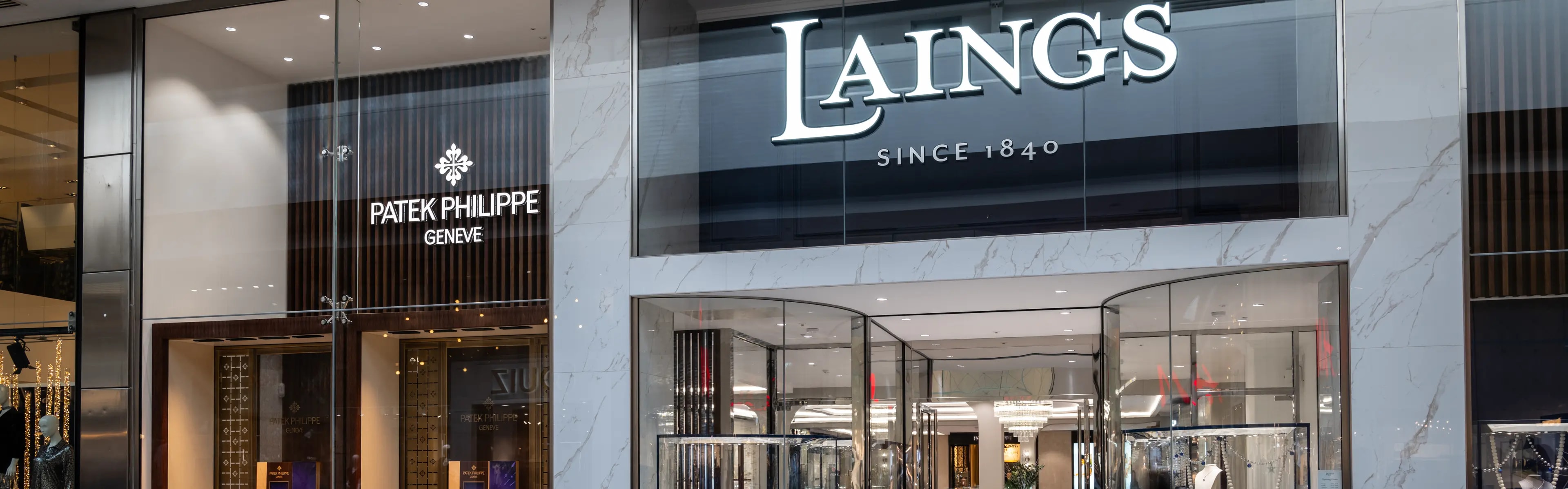 PP_POS_United_Kingdom_Southampton_Laings_exterior