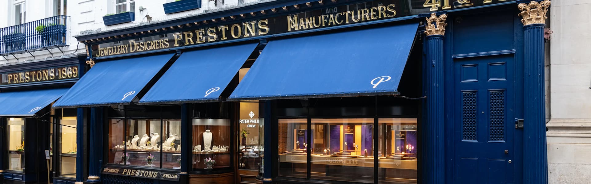 PP_POS_United_Kingdom_Norwich_Prestons_exterior