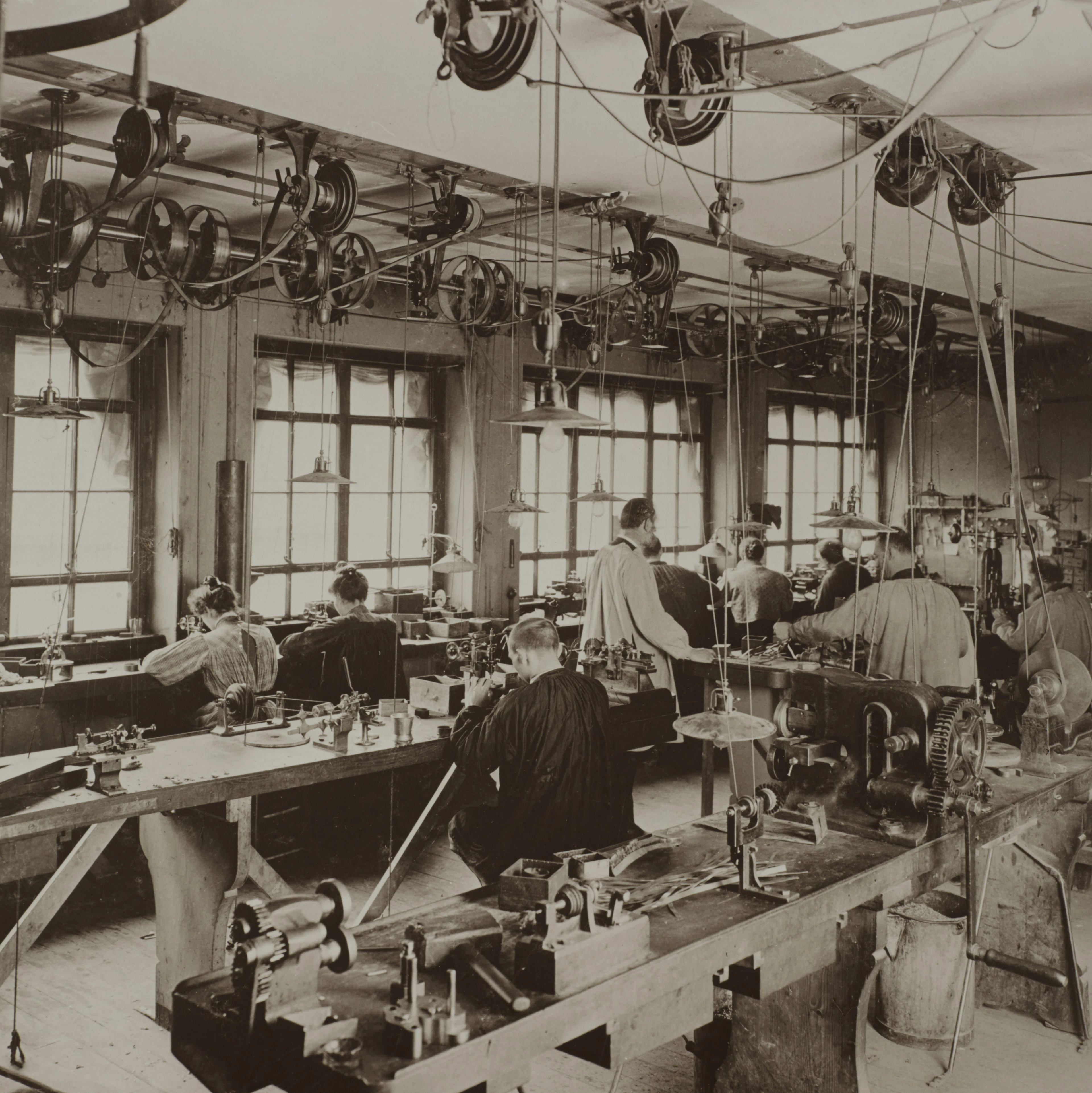 PP_WORKSHOPS_RUE_DU_RHONE_ARCHIVE_1920