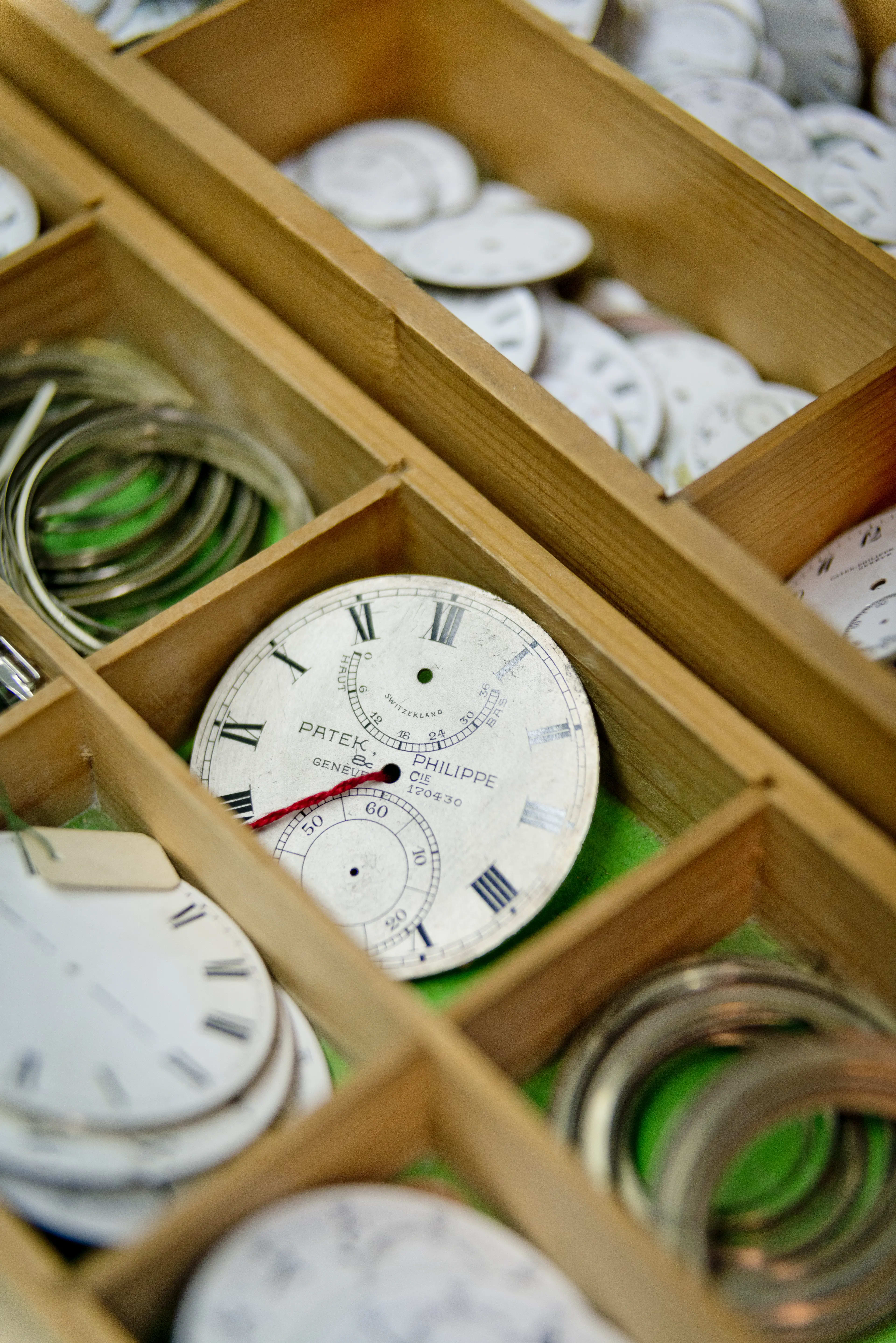 PP_SCI_watch_dials_cases_drawer