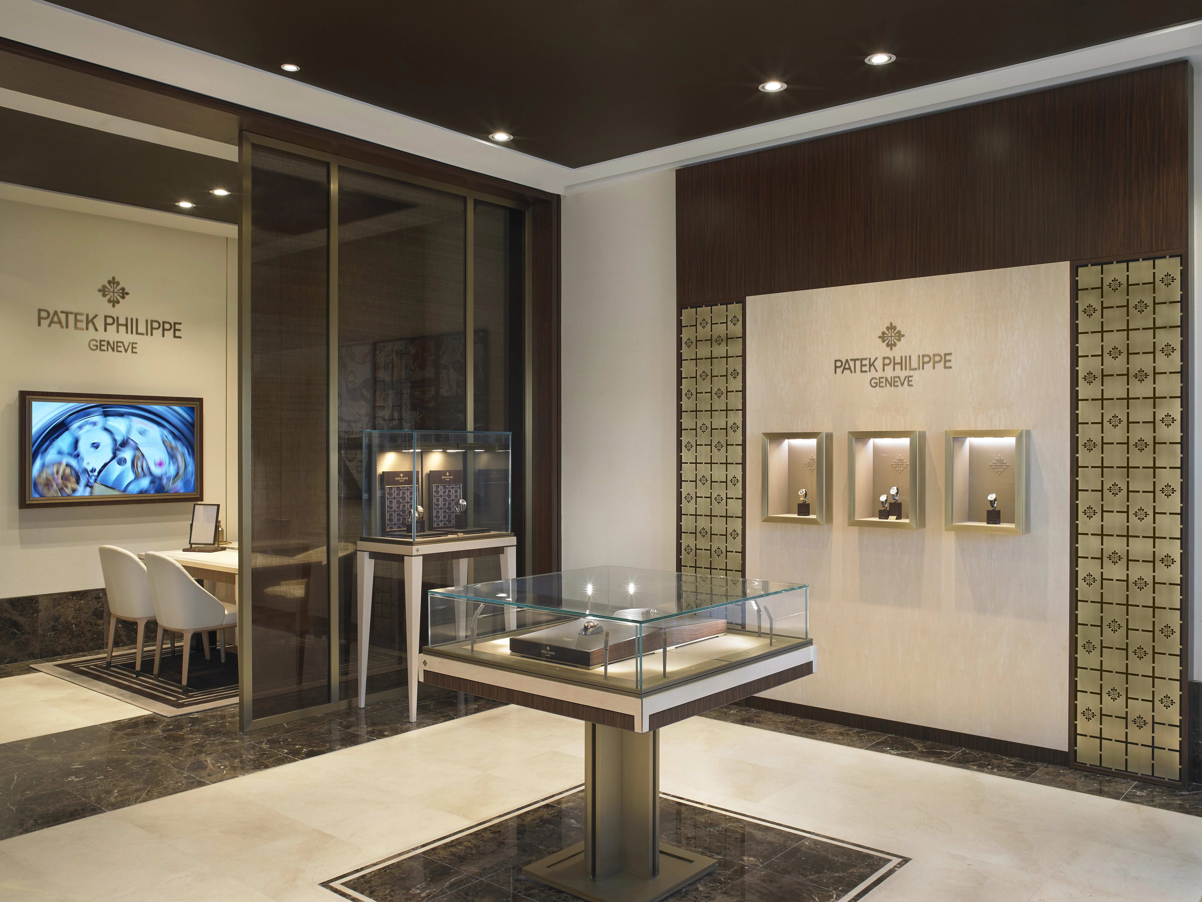 PP_POS_United_States_Palm_Beach_Bucherer_interior_1