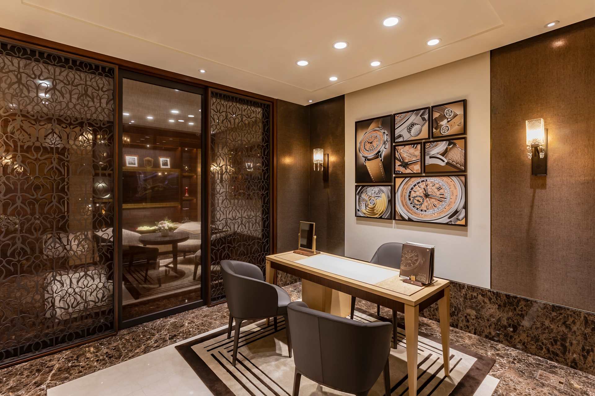 PP_POS_Taiwan_Taichung_Tien_Ven_Tai_Optical_Watch_interior_2