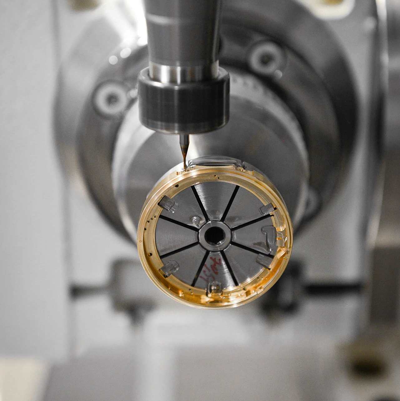 PP_machining-bezel-case-2