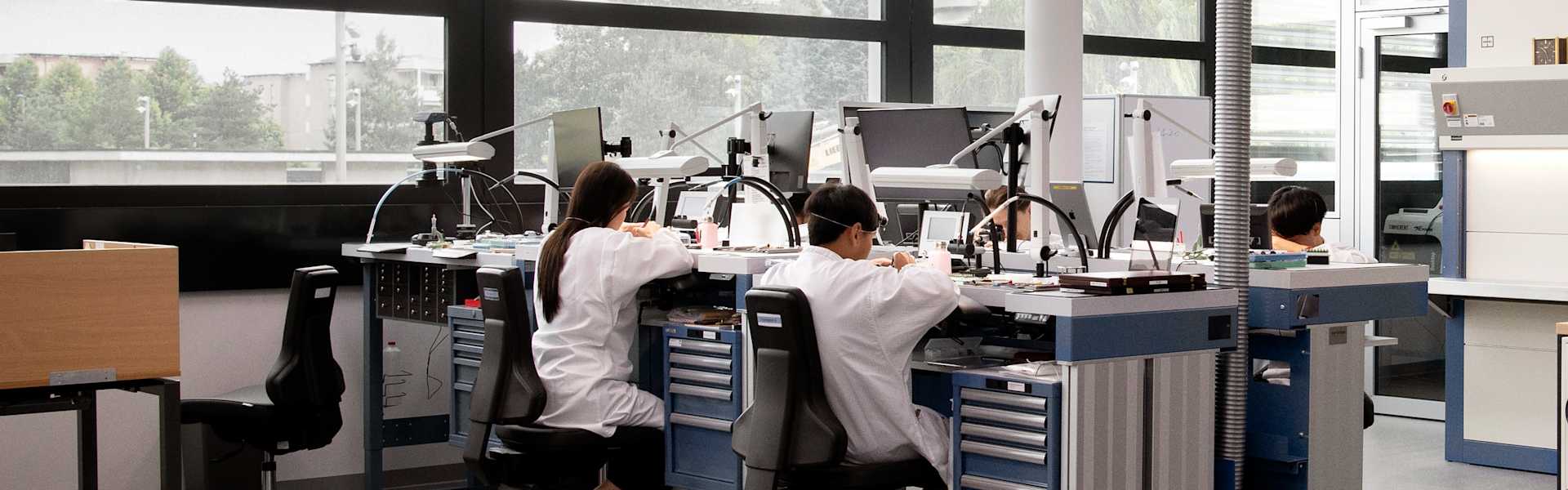 PP_WORKBENCH_WATCHMAKER_TRAINING