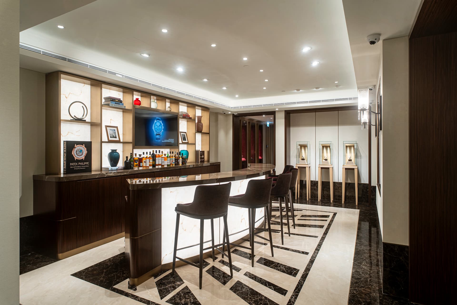 PP_POS_Hong_Kong_SAR_China_Patek_Philippe_Boutique_Hong_Kong_Landmark_interior_2