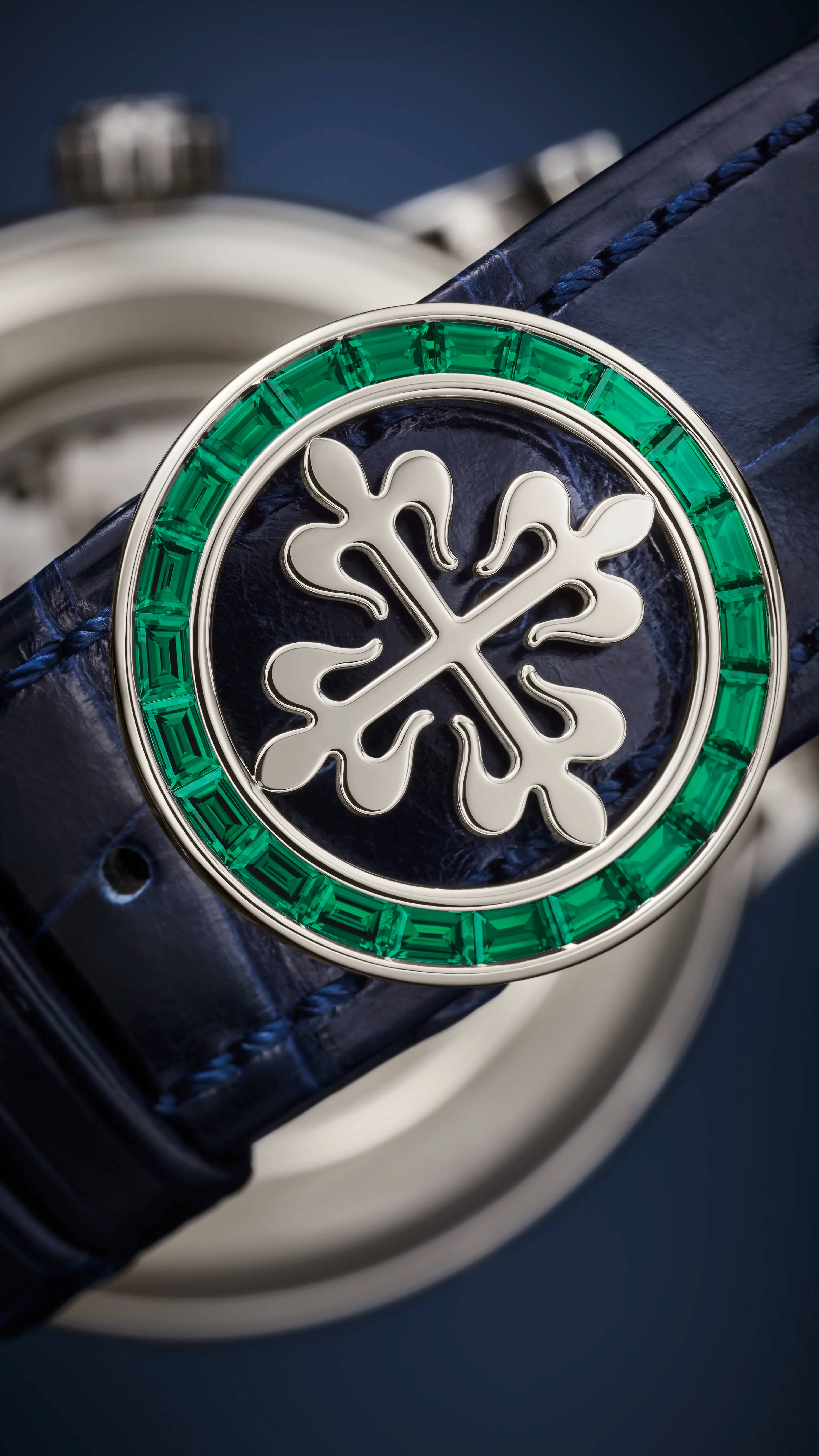 PP_6104_13P_010_DET_BRACELET_01